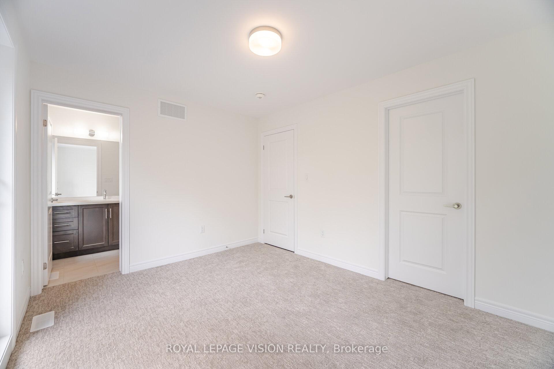 Photo 22 of 38 Folcroft Street, Brampton, Credit Valley — HOMEH