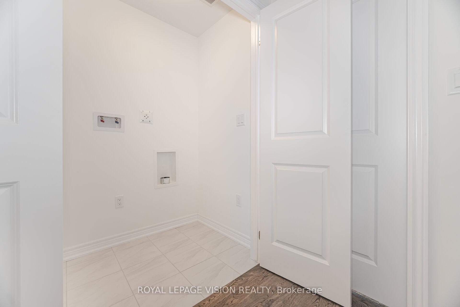 Photo 35 of 38 Folcroft Street, Brampton, Credit Valley — HOMEH