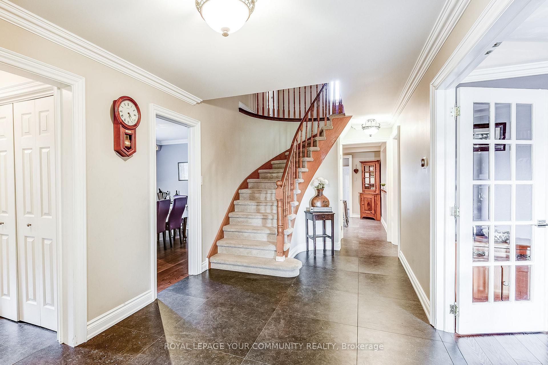 Photo 7 of 101 Walton Drive, Aurora, Aurora Village — HOMEH