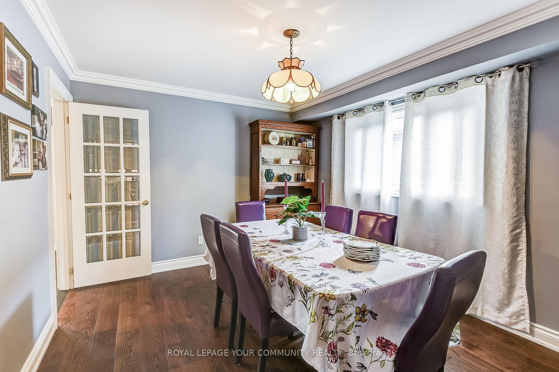 Photo 16 of 101 Walton Drive, Aurora, Aurora Village — HOMEH