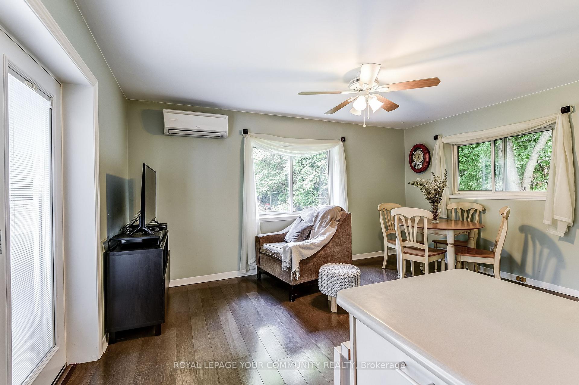 Photo 23 of 101 Walton Drive, Aurora, Aurora Village — HOMEH