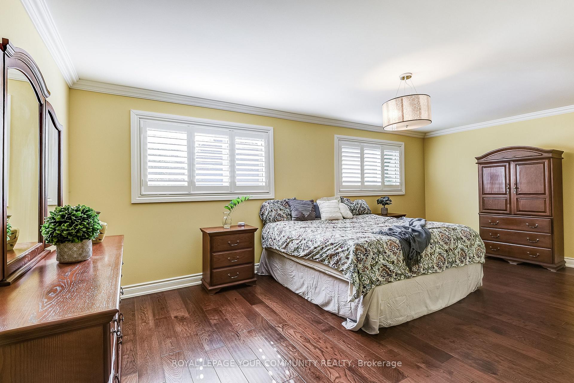 Photo 30 of 101 Walton Drive, Aurora, Aurora Village — HOMEH