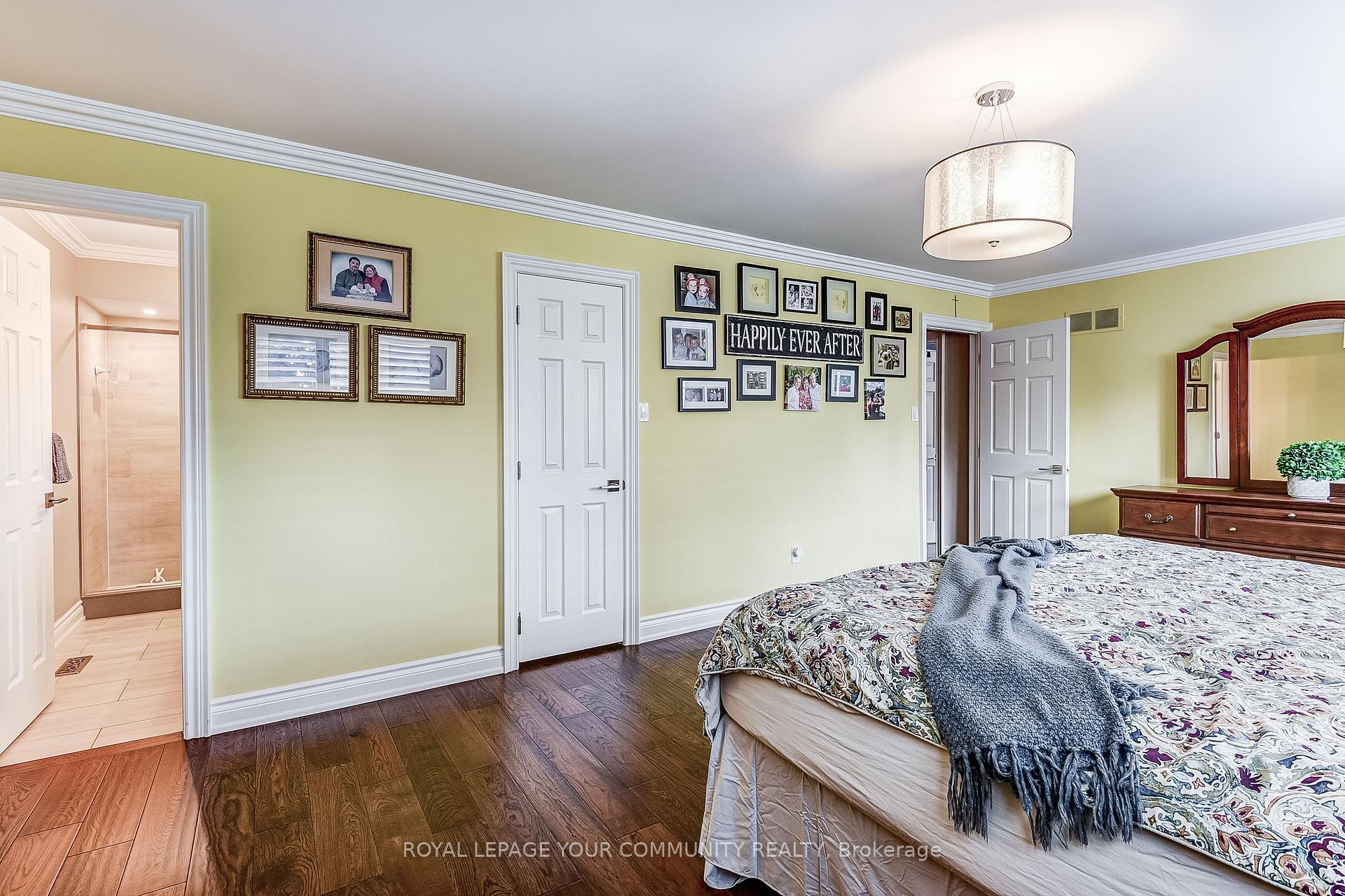 Photo 31 of 101 Walton Drive, Aurora, Aurora Village — HOMEH