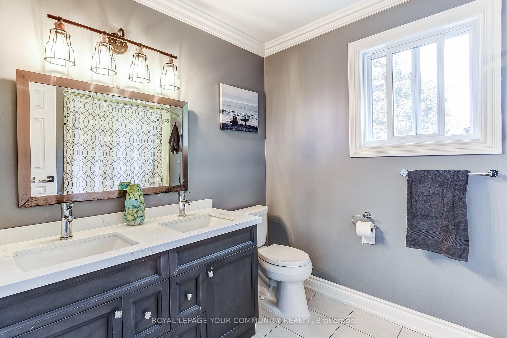 Photo 35 of 101 Walton Drive, Aurora, Aurora Village — HOMEH