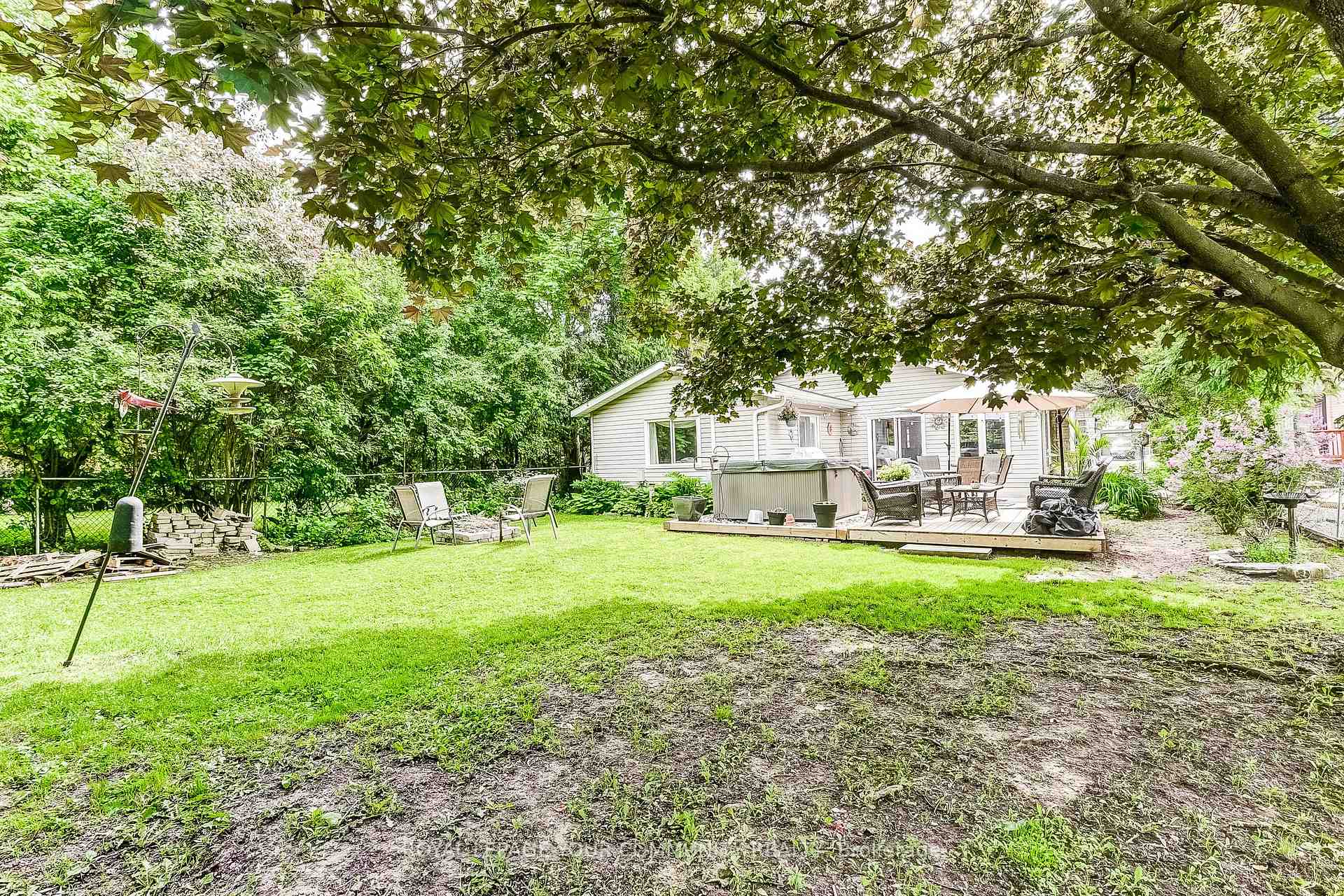 Photo 44 of 101 Walton Drive, Aurora, Aurora Village — HOMEH