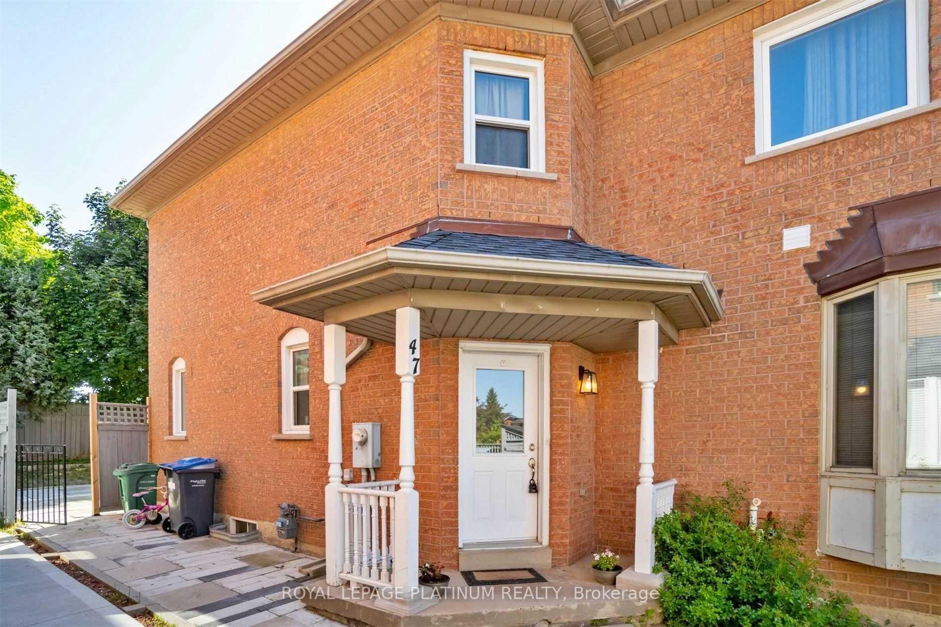 Photo 6 of 47 Quail Feather Crescent, Brampton, Sandringham-Wellington — HOMEH