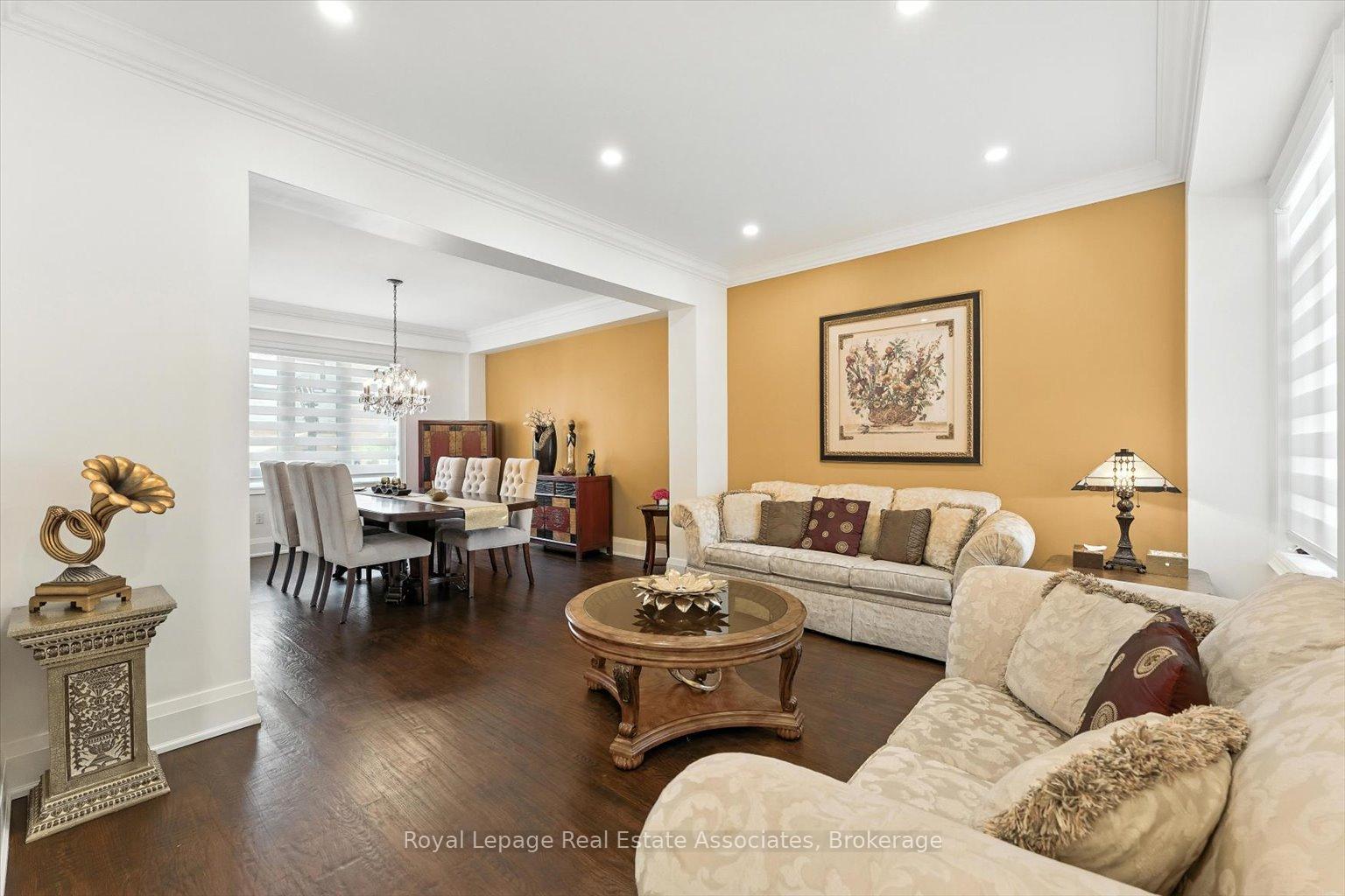 Photo 17 of 27 Grouse Lane, Brampton, Bram West — HOMEH