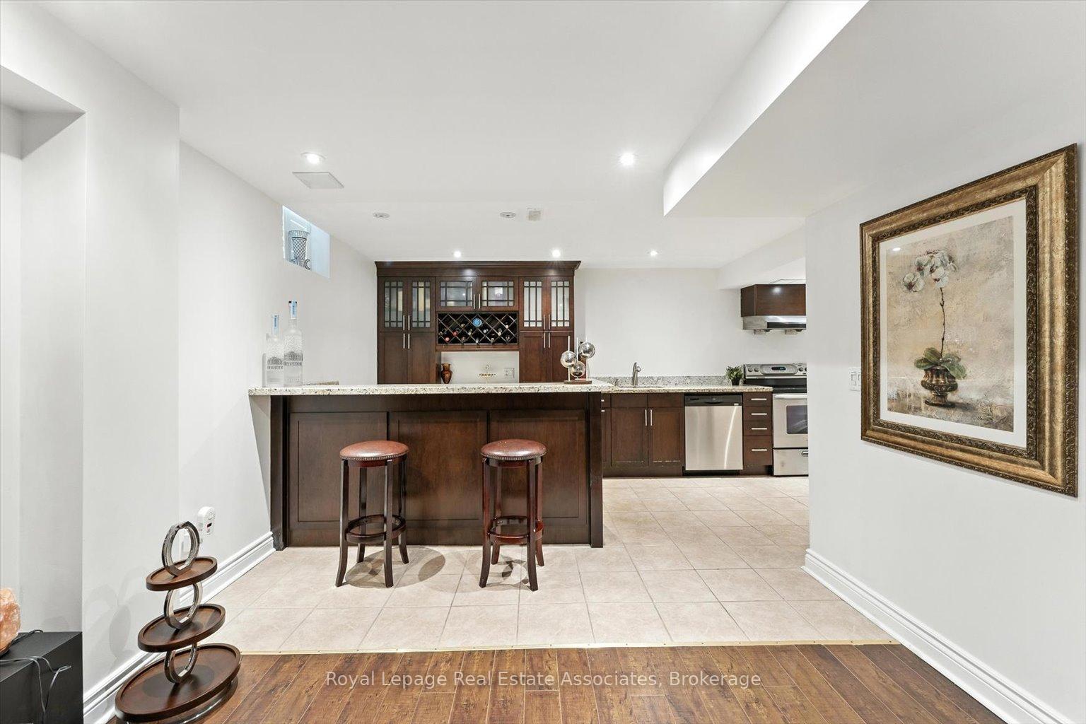 Photo 39 of 27 Grouse Lane, Brampton, Bram West — HOMEH