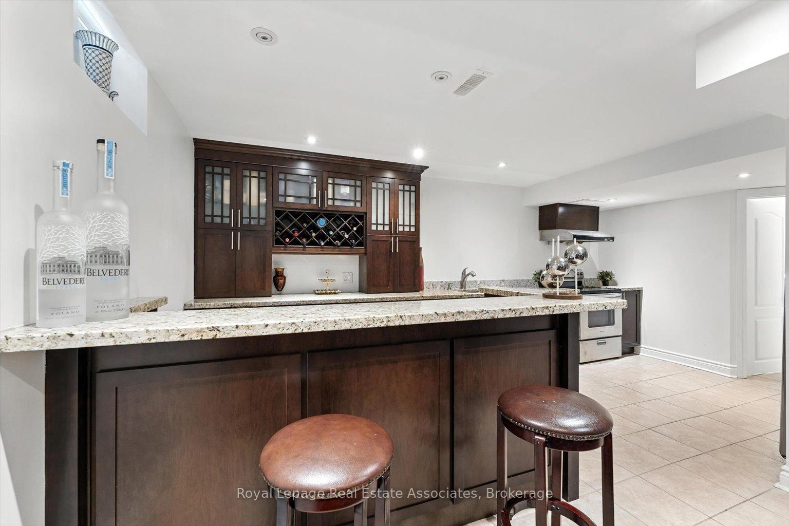 Photo 41 of 27 Grouse Lane, Brampton, Bram West — HOMEH