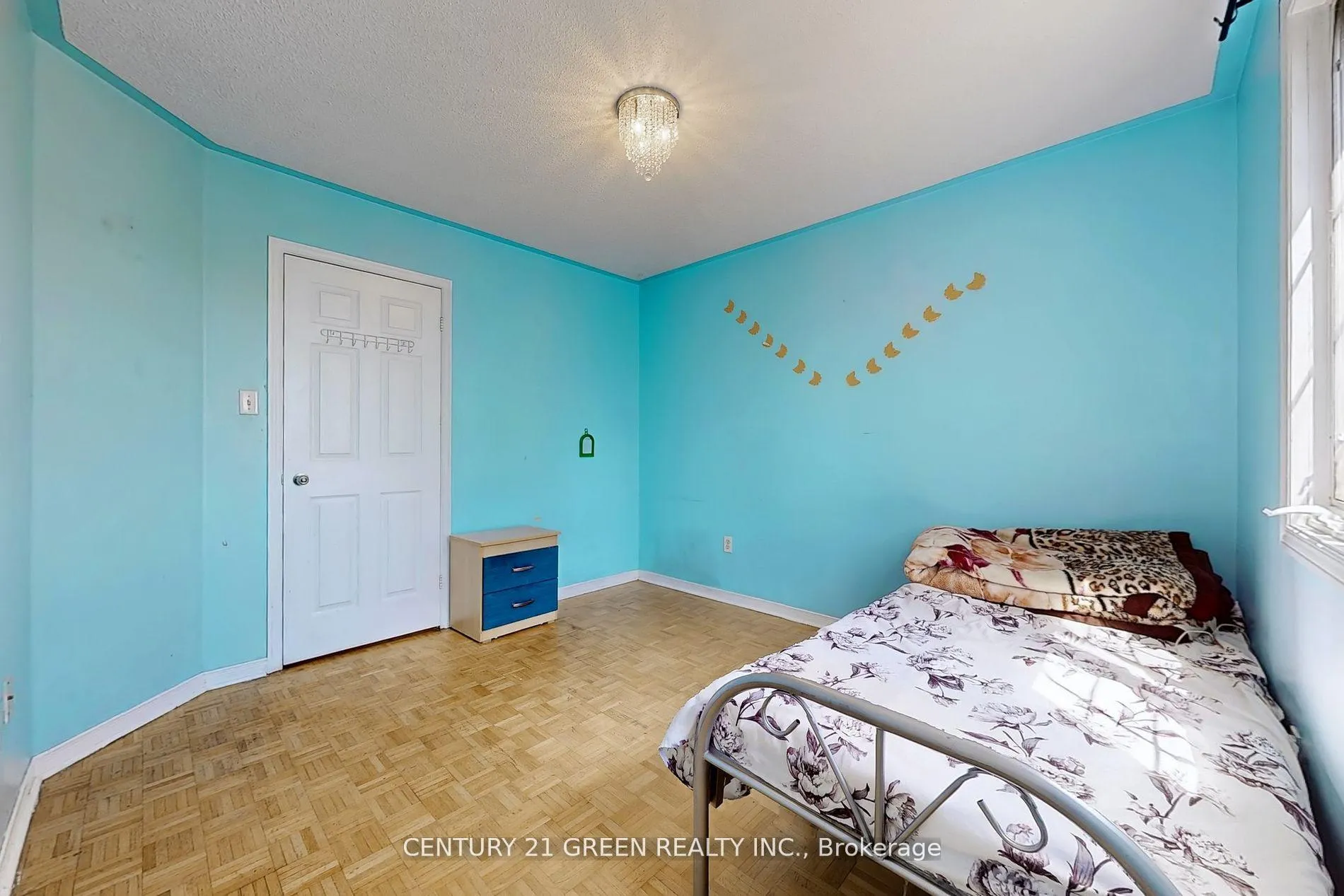 Photo 31 of 26 Dolphin Song Crescent, Brampton, Sandringham-Wellington — HOMEH