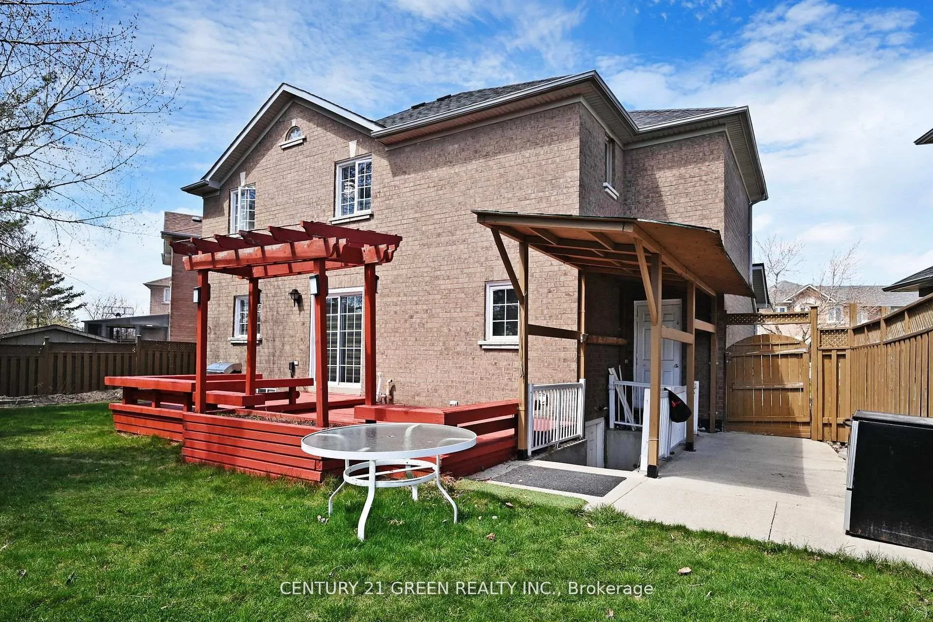 Photo 36 of 26 Dolphin Song Crescent, Brampton, Sandringham-Wellington — HOMEH