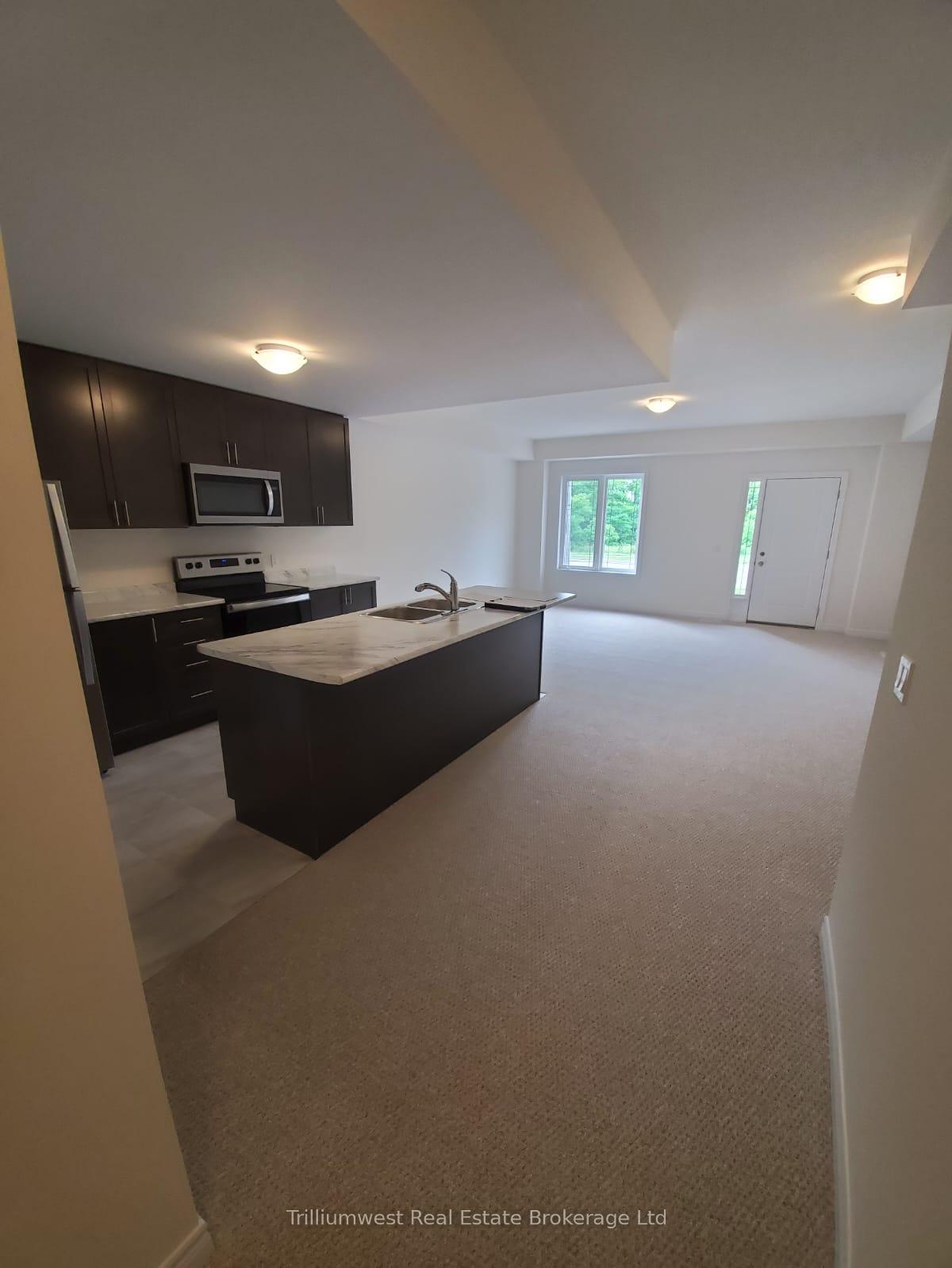 Photo 5 of Unit 60, 77 Diana Drive, Brant, Brantford Twp — HOMEH