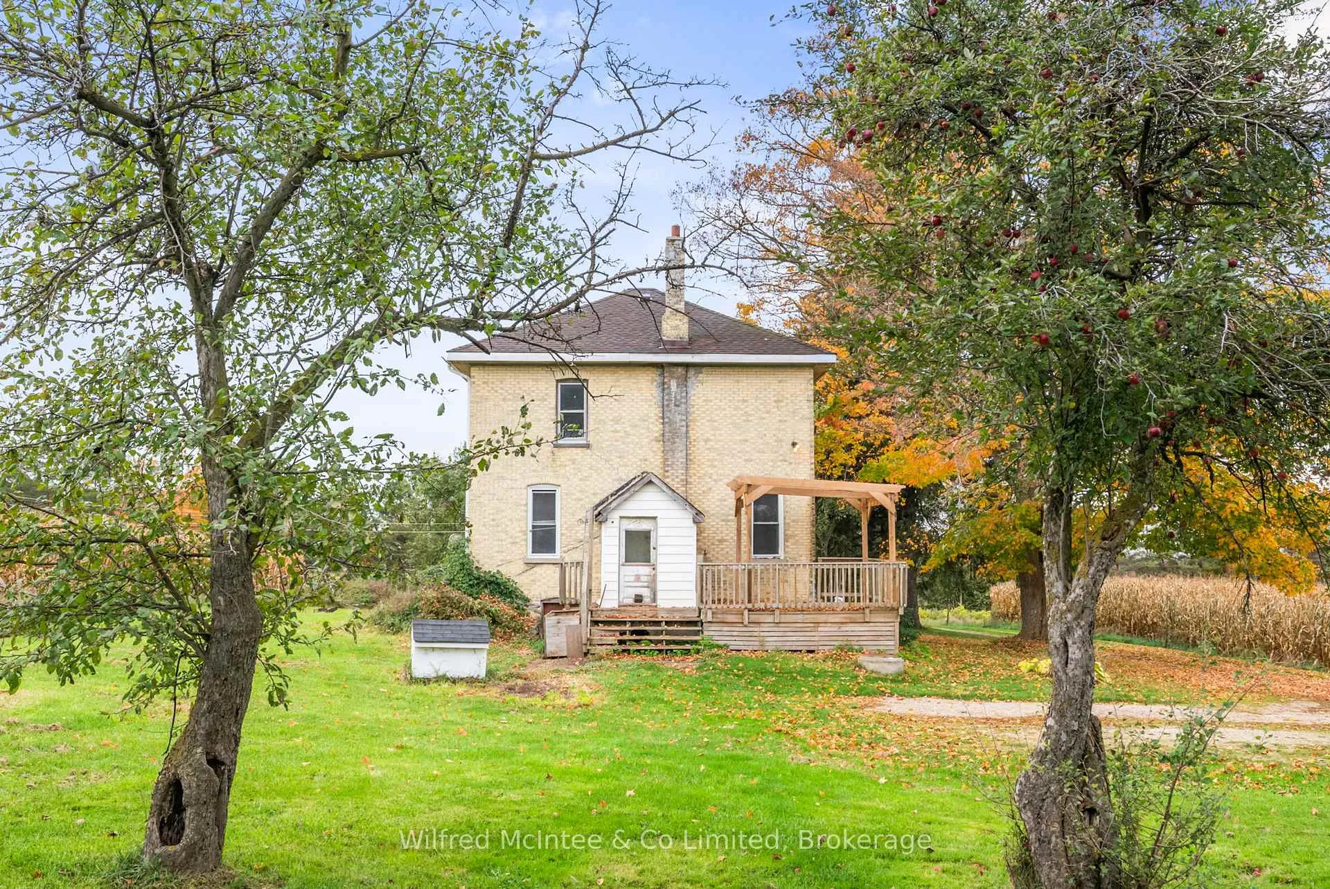 Photo 29 of 570 20 Side Road, Brockton — HOMEH