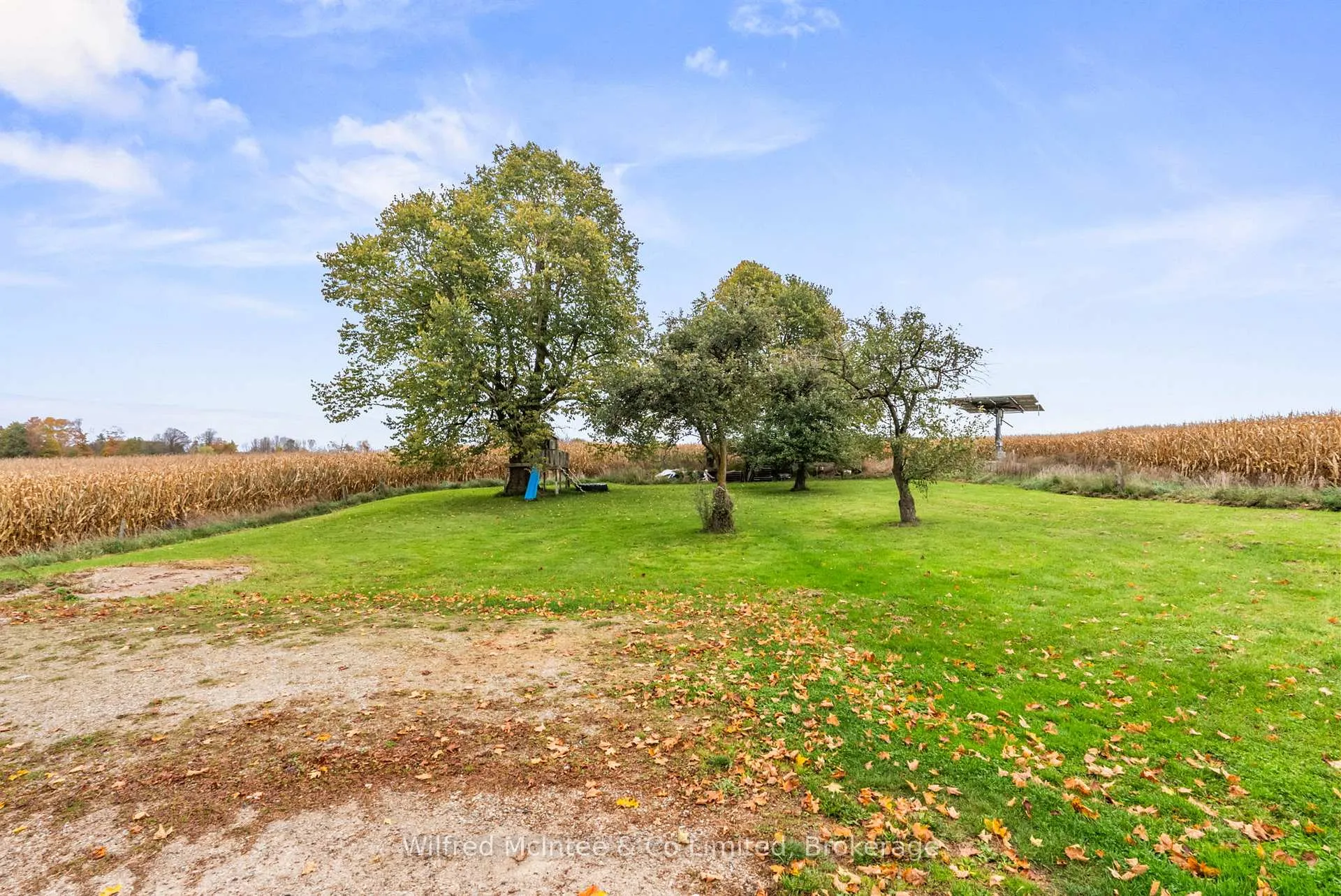 Photo 31 of 570 20 Side Road, Brockton — HOMEH