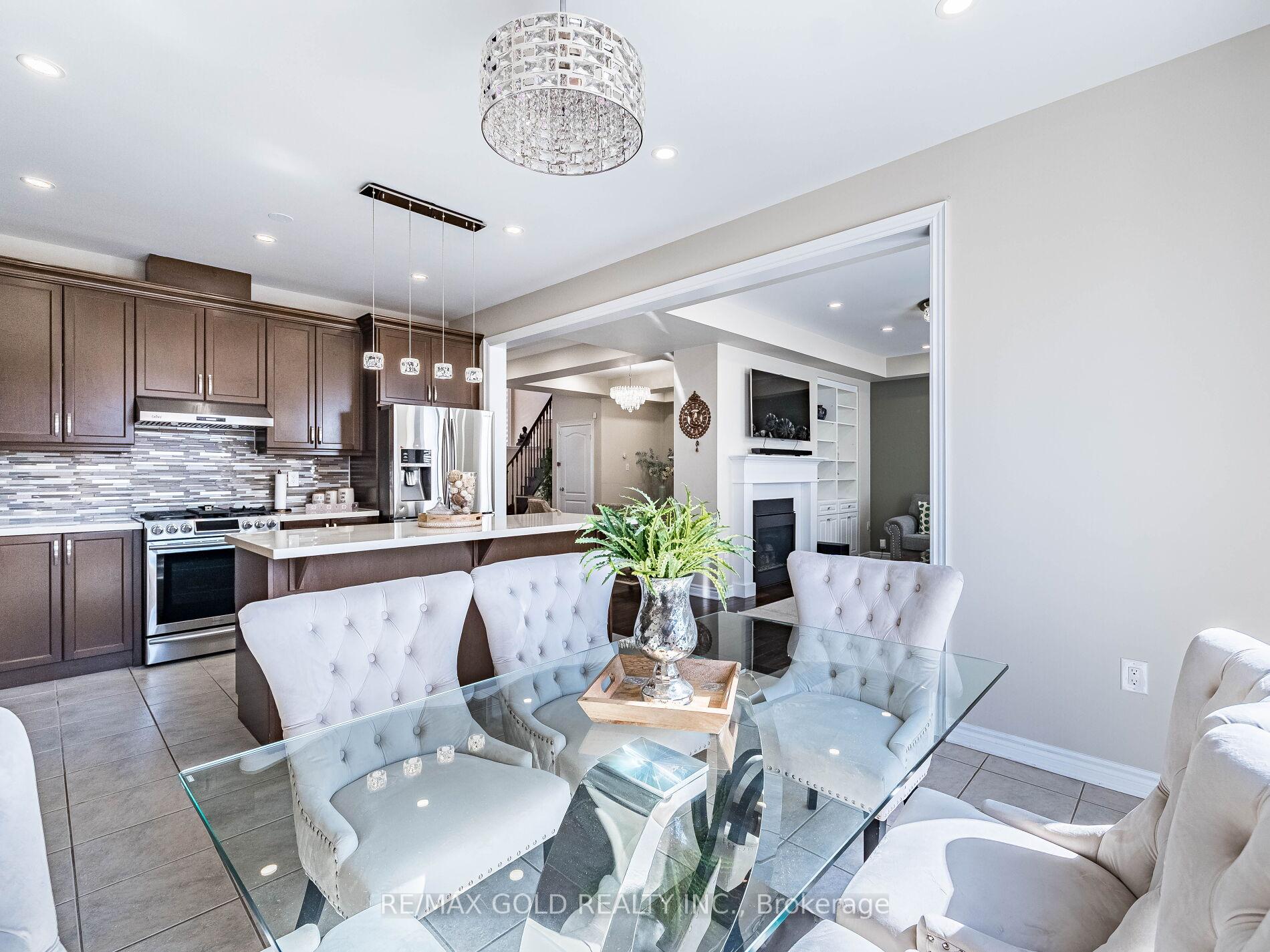 Photo 15 of 140 Thornbush Boulevard, Brampton, Northwest Brampton — HOMEH
