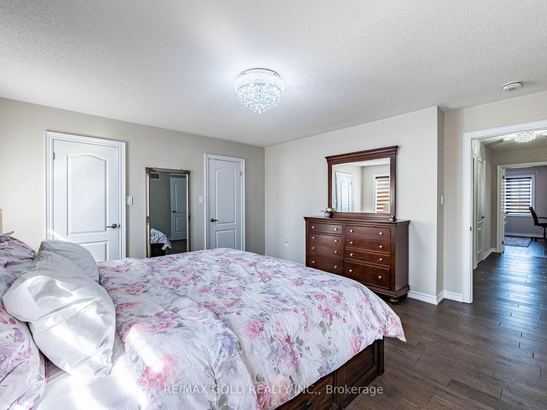 Photo 19 of 140 Thornbush Boulevard, Brampton, Northwest Brampton — HOMEH