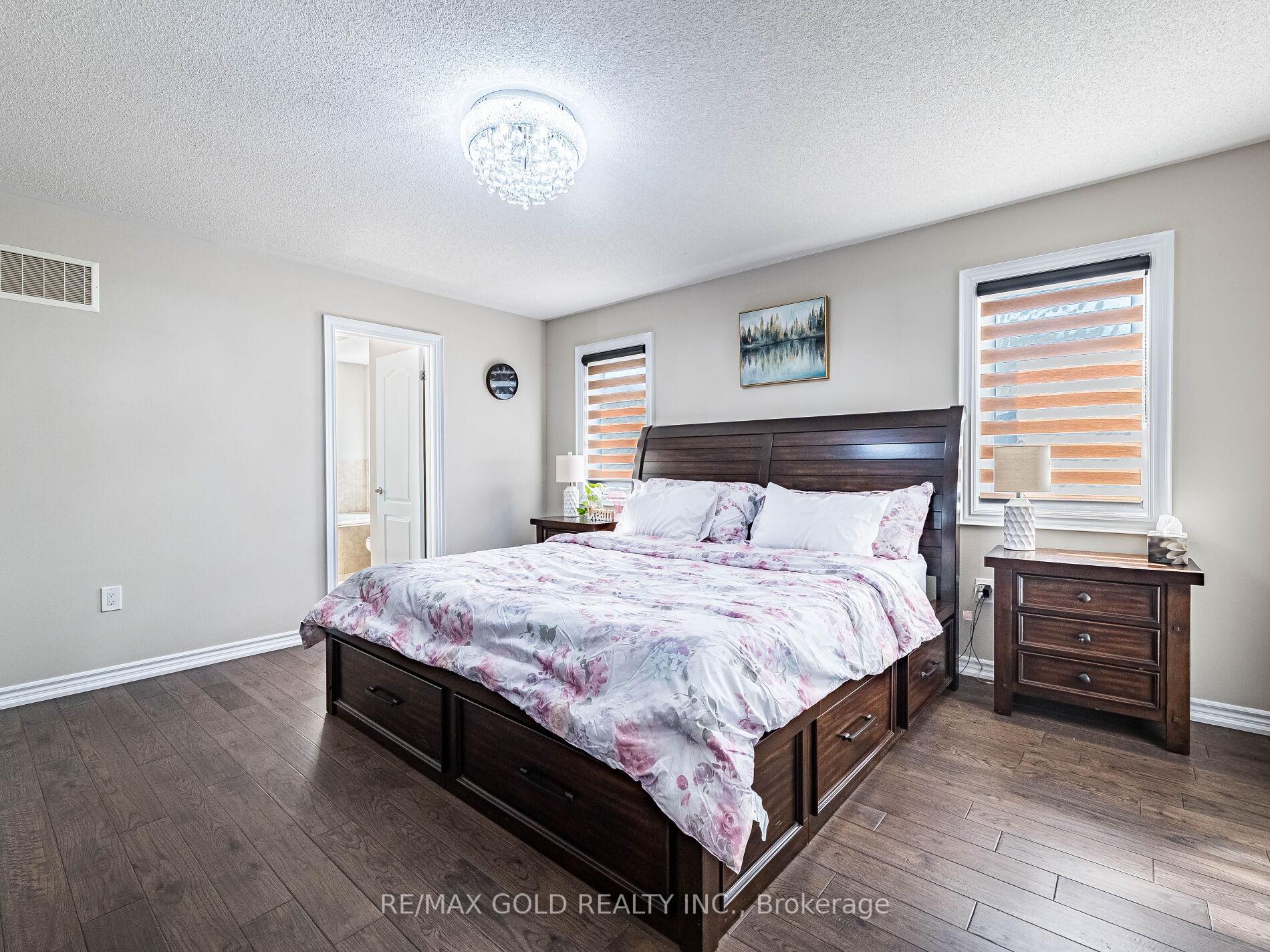 Photo 20 of 140 Thornbush Boulevard, Brampton, Northwest Brampton — HOMEH