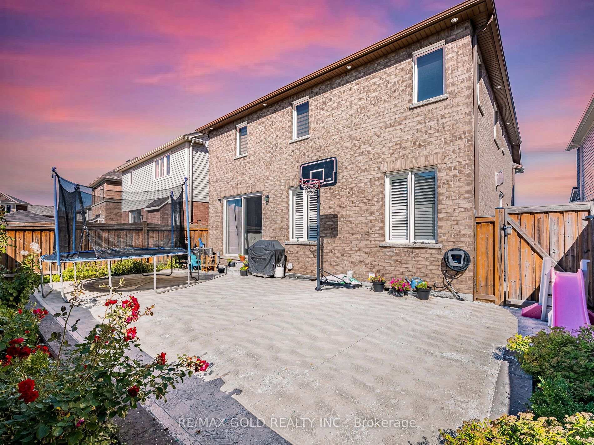 Photo 36 of 140 Thornbush Boulevard, Brampton, Northwest Brampton — HOMEH