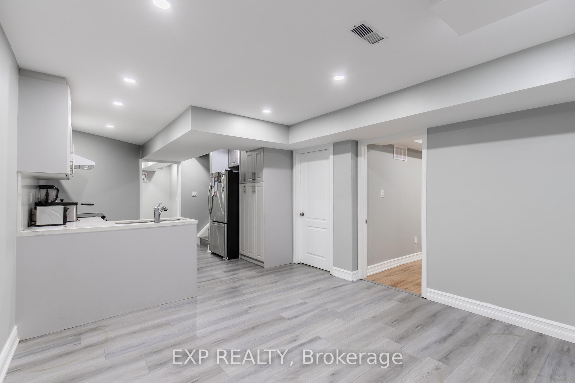 Photo 31 of 334 Van Kirk Drive, Brampton, Northwest Sandalwood Parkway — HOMEH