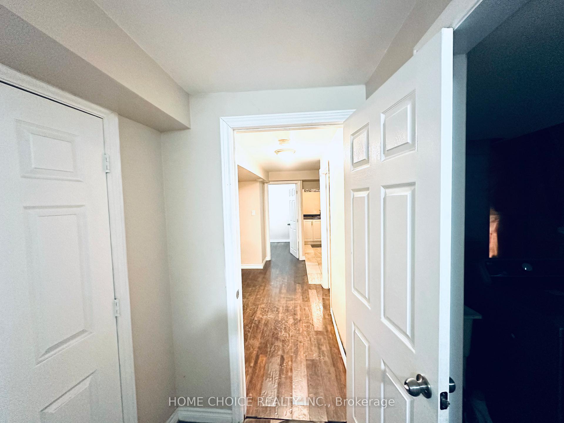Photo 2 of 55 Pressed Brick Drive, Brampton, Brampton North — HOMEH