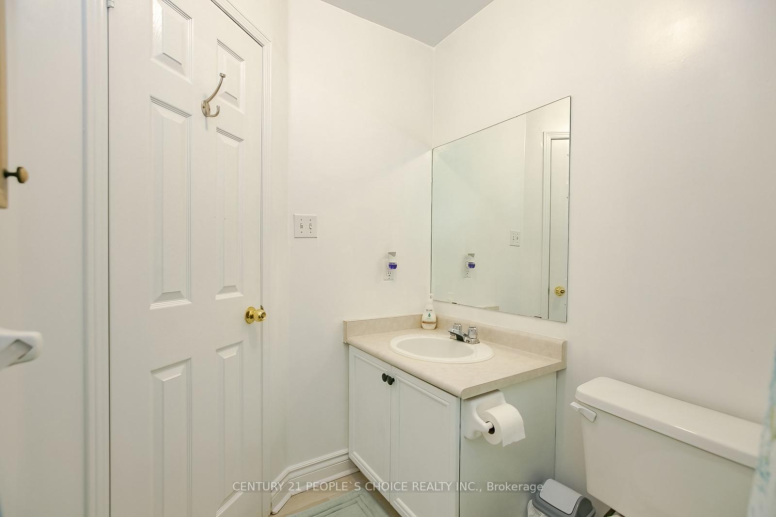 Photo 23 of 27 Caruso Drive, Brampton, Fletcher's West — HOMEH