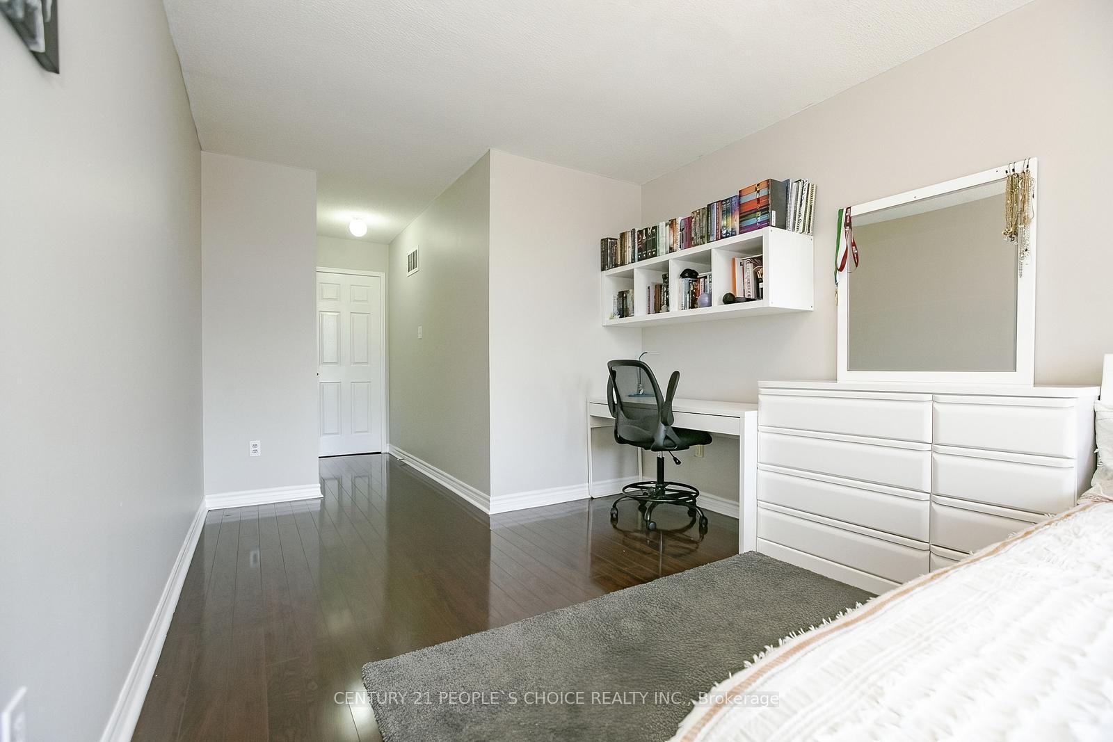 Photo 35 of 27 Caruso Drive, Brampton, Fletcher's West — HOMEH