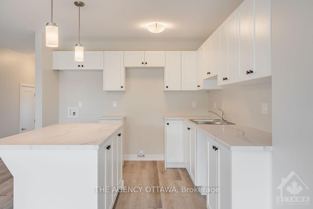 Photo 3 of 105 Dowdall Circle, Carleton Place — HOMEH