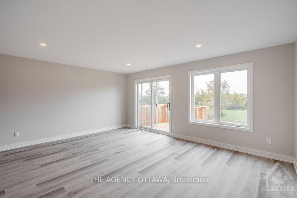 Photo 4 of 105 Dowdall Circle, Carleton Place — HOMEH