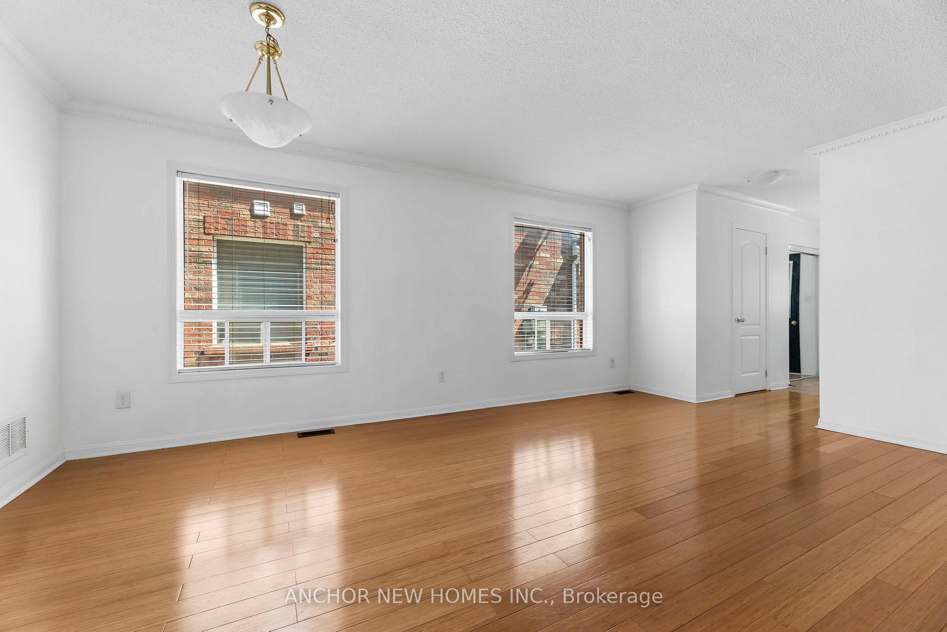 Photo 35 of 29 Levida Street, Brampton, Vales of Castlemore — HOMEH