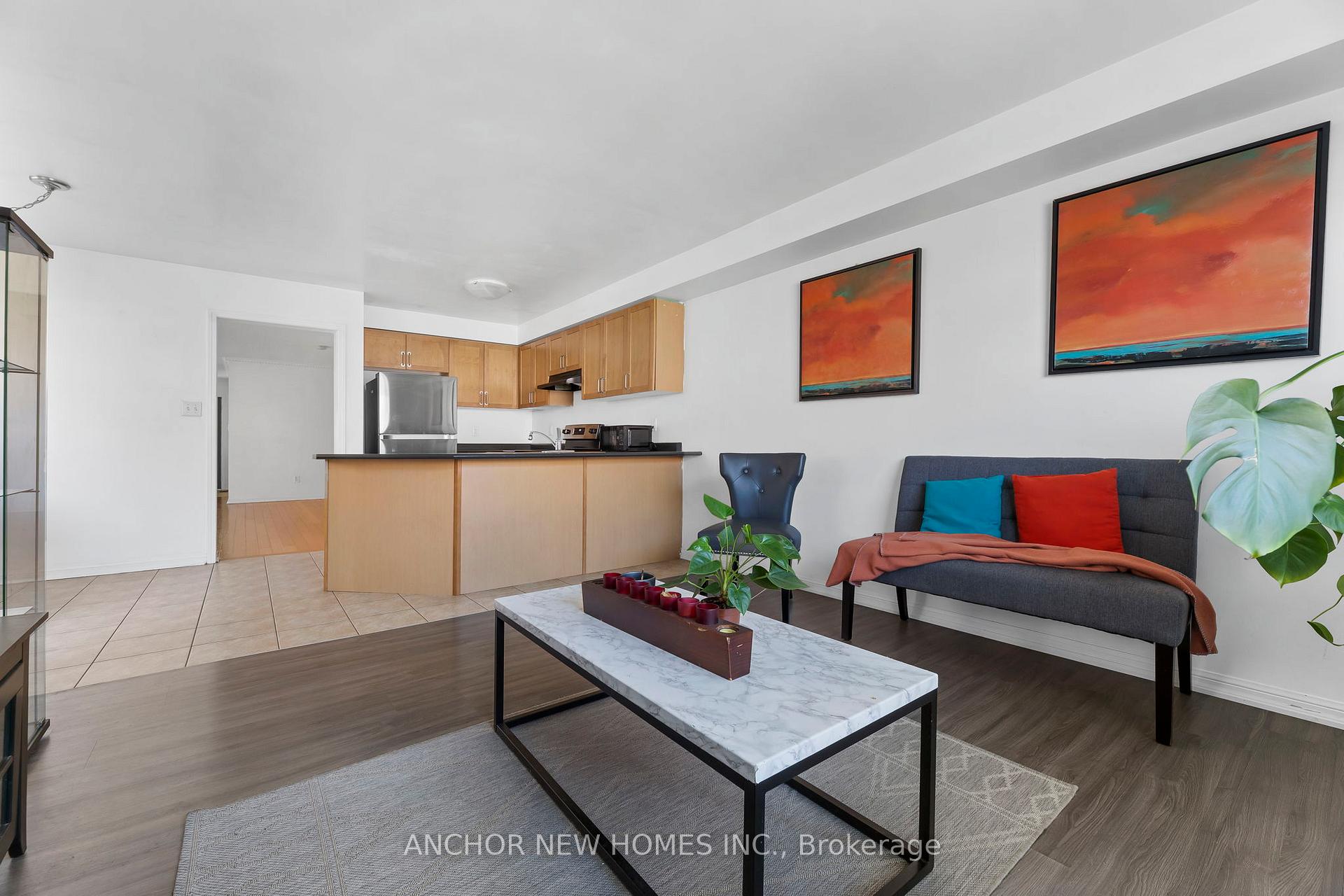 Photo 10 of 29 Levida Street, Brampton, Vales of Castlemore — HOMEH