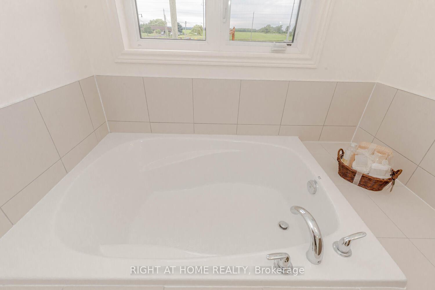 Photo 30 of 12 Donald Stewart Road, Brampton, Northwest Brampton — HOMEH