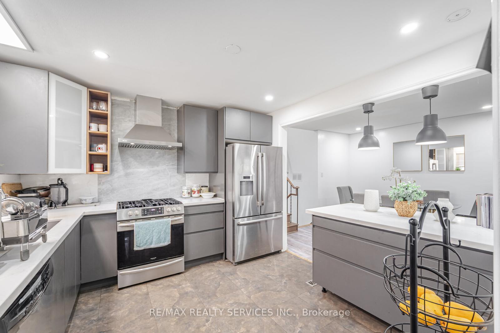 Photo 6 of 17 Garside Crescent, Brampton, Northgate — HOMEH