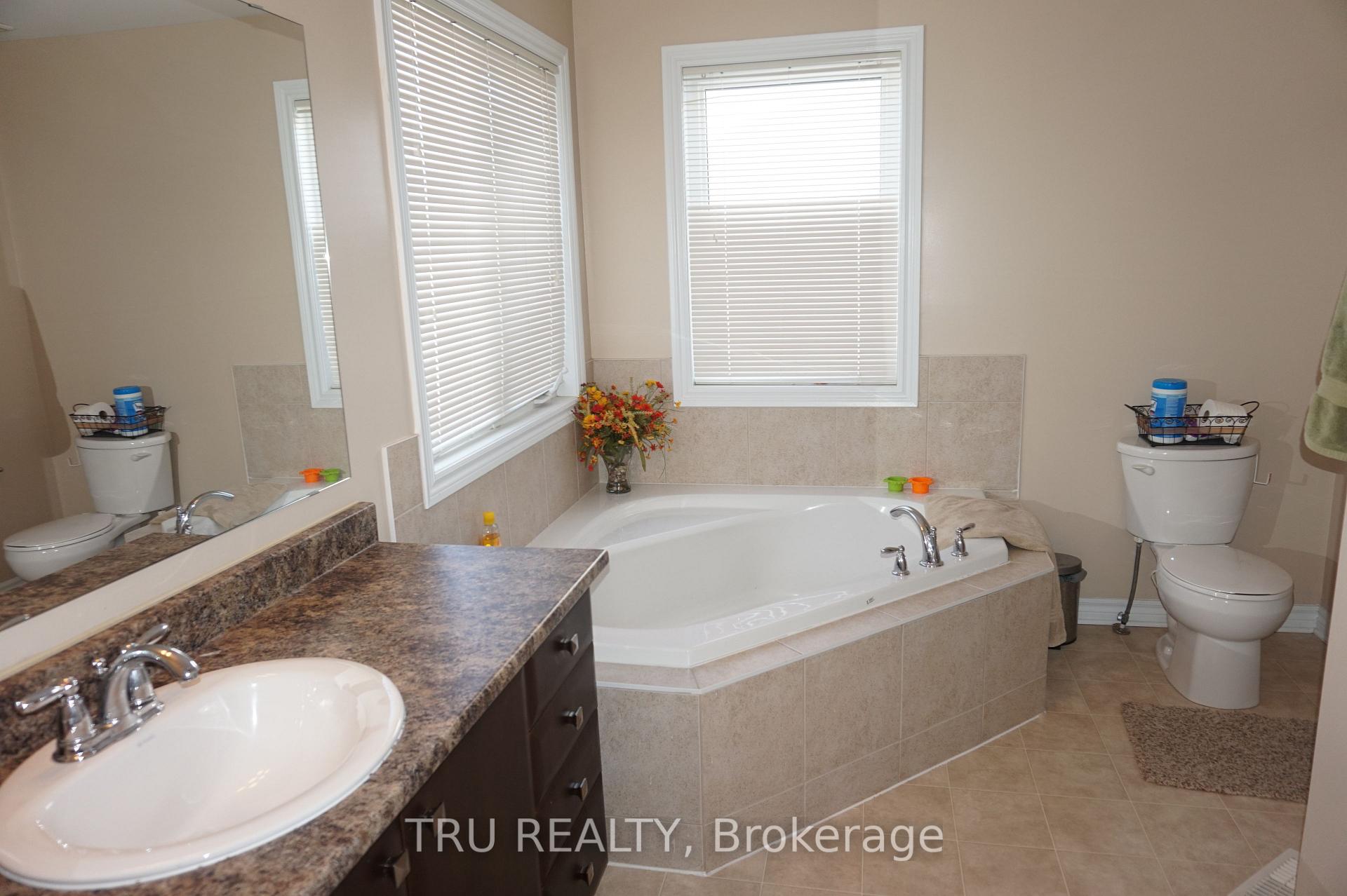 Photo 20 of 3225 River Rock Avenue, Ottawa, Barrhaven - Half Moon Bay — HOMEH