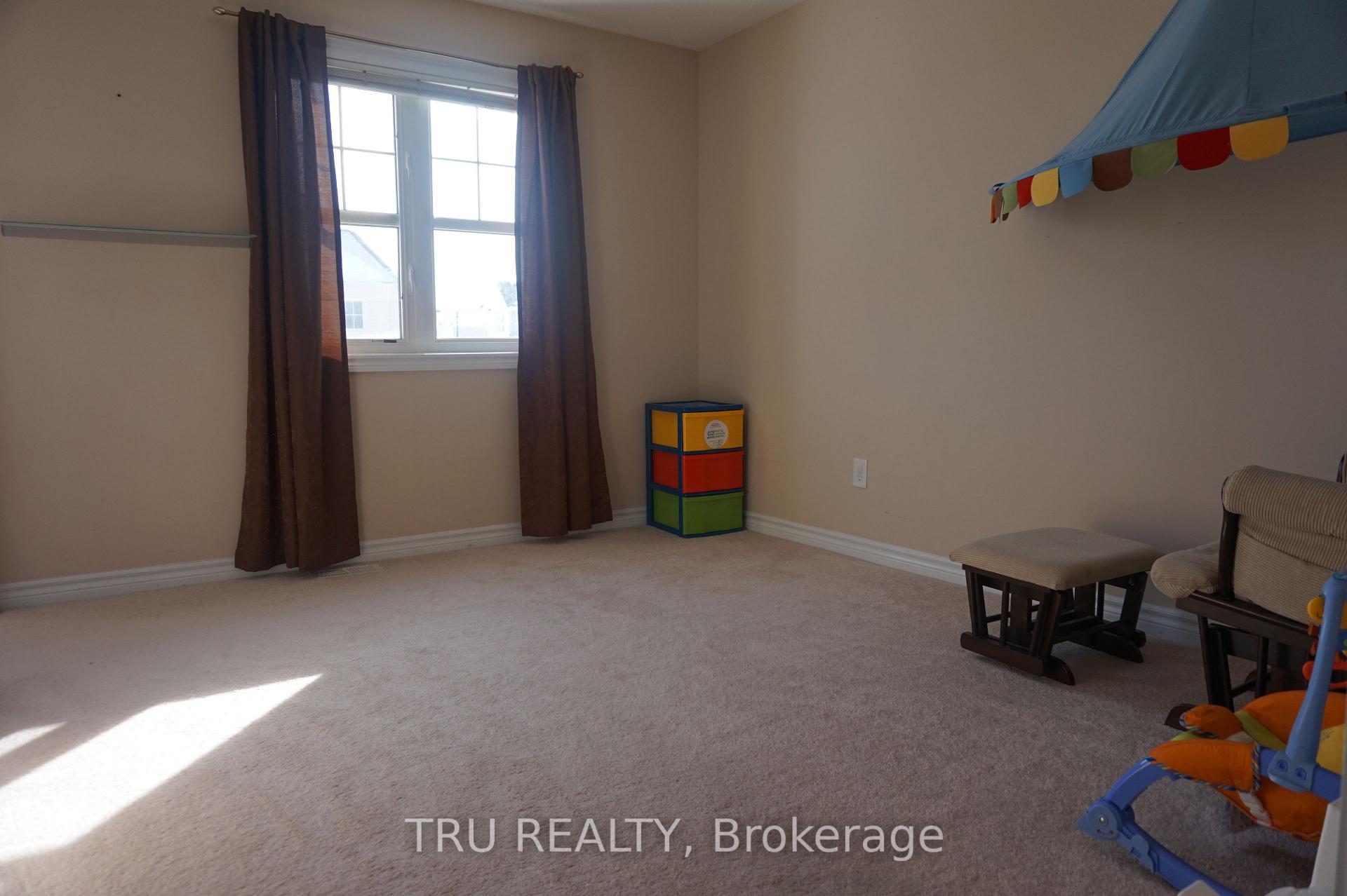 Photo 8 of 3225 River Rock Avenue, Ottawa, Barrhaven - Half Moon Bay — HOMEH