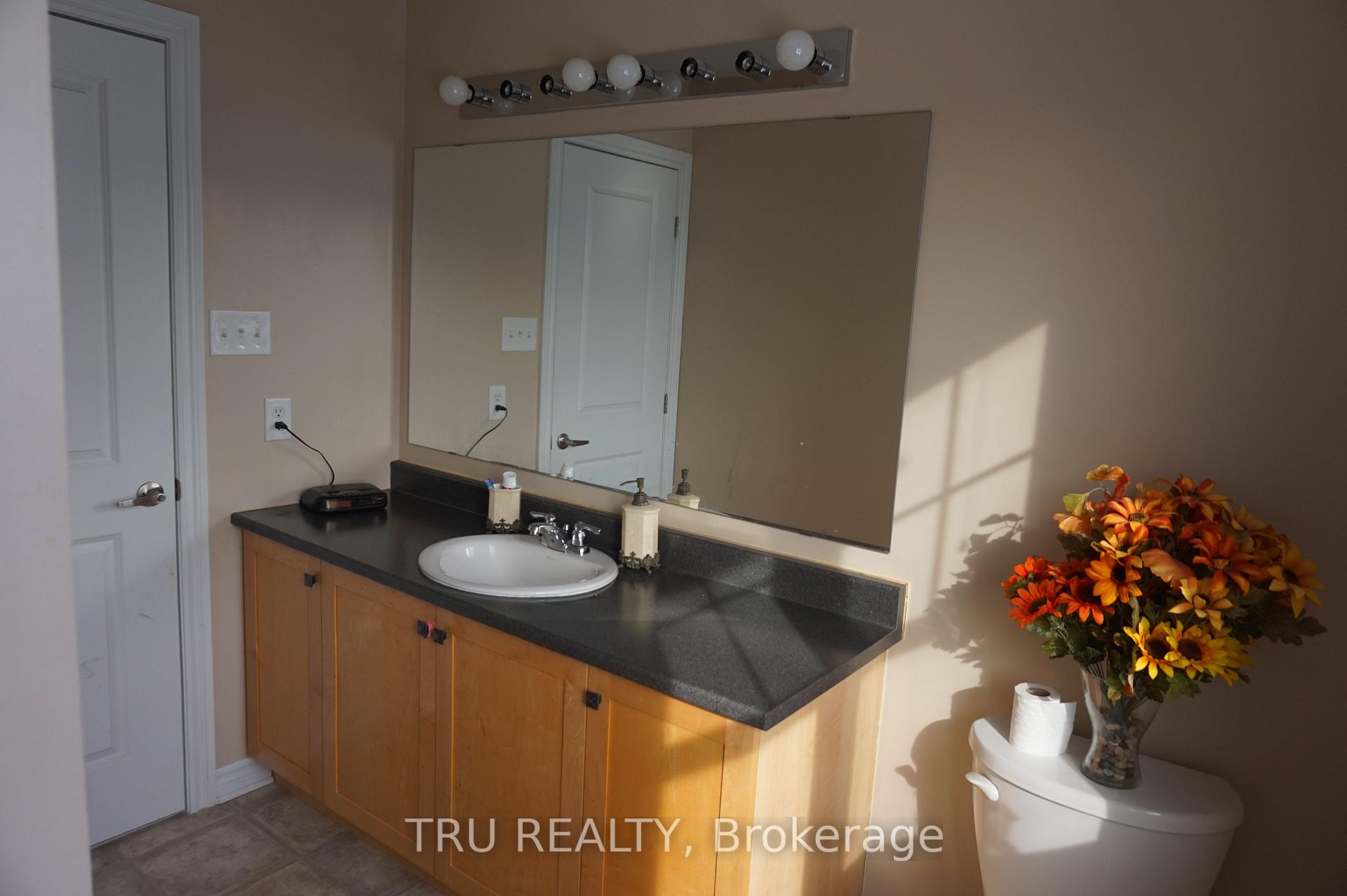 Photo 14 of 3225 River Rock Avenue, Ottawa, Barrhaven - Half Moon Bay — HOMEH