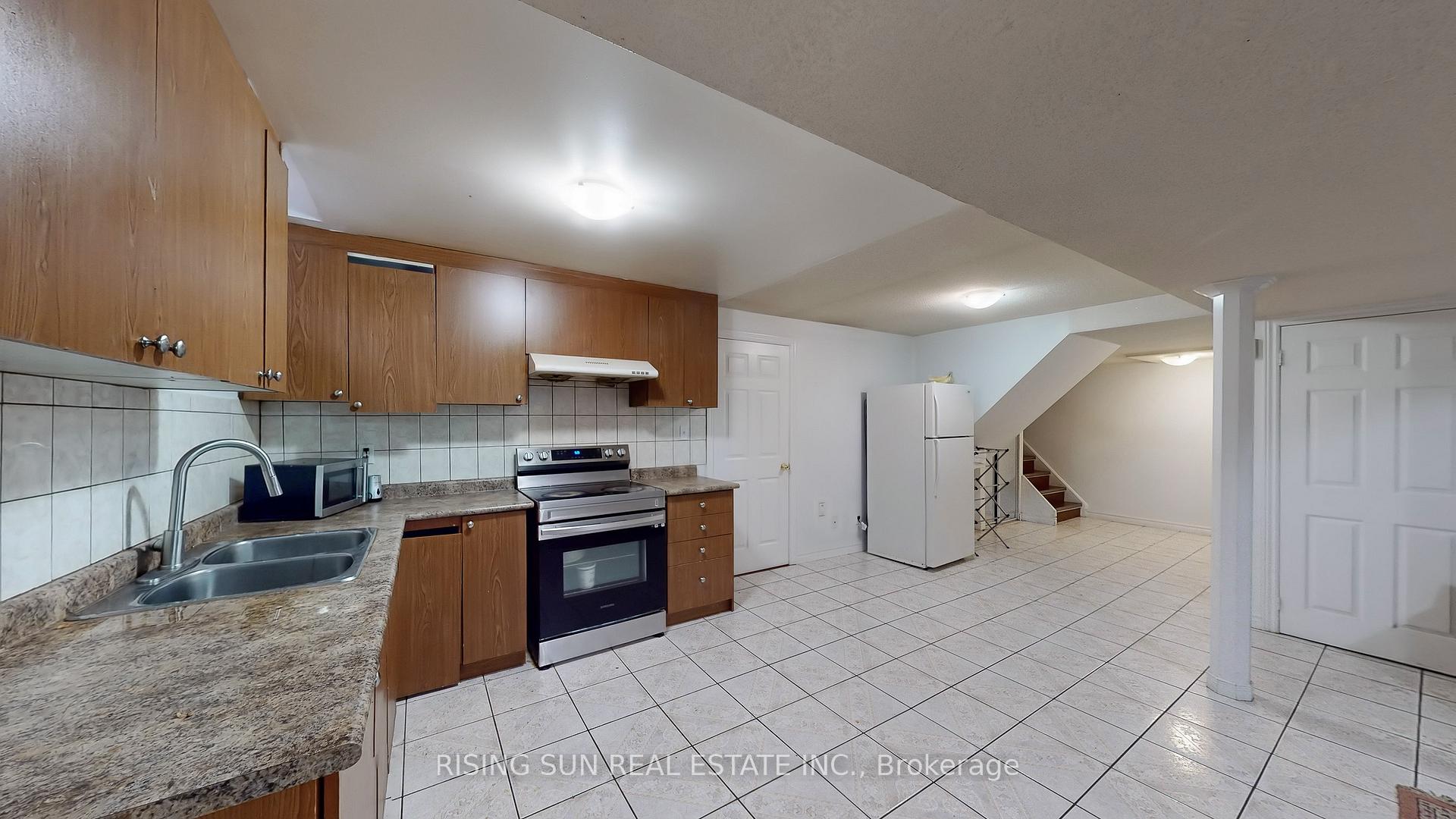 Photo 28 of 15 Mario Street, Brampton, Bram East — HOMEH