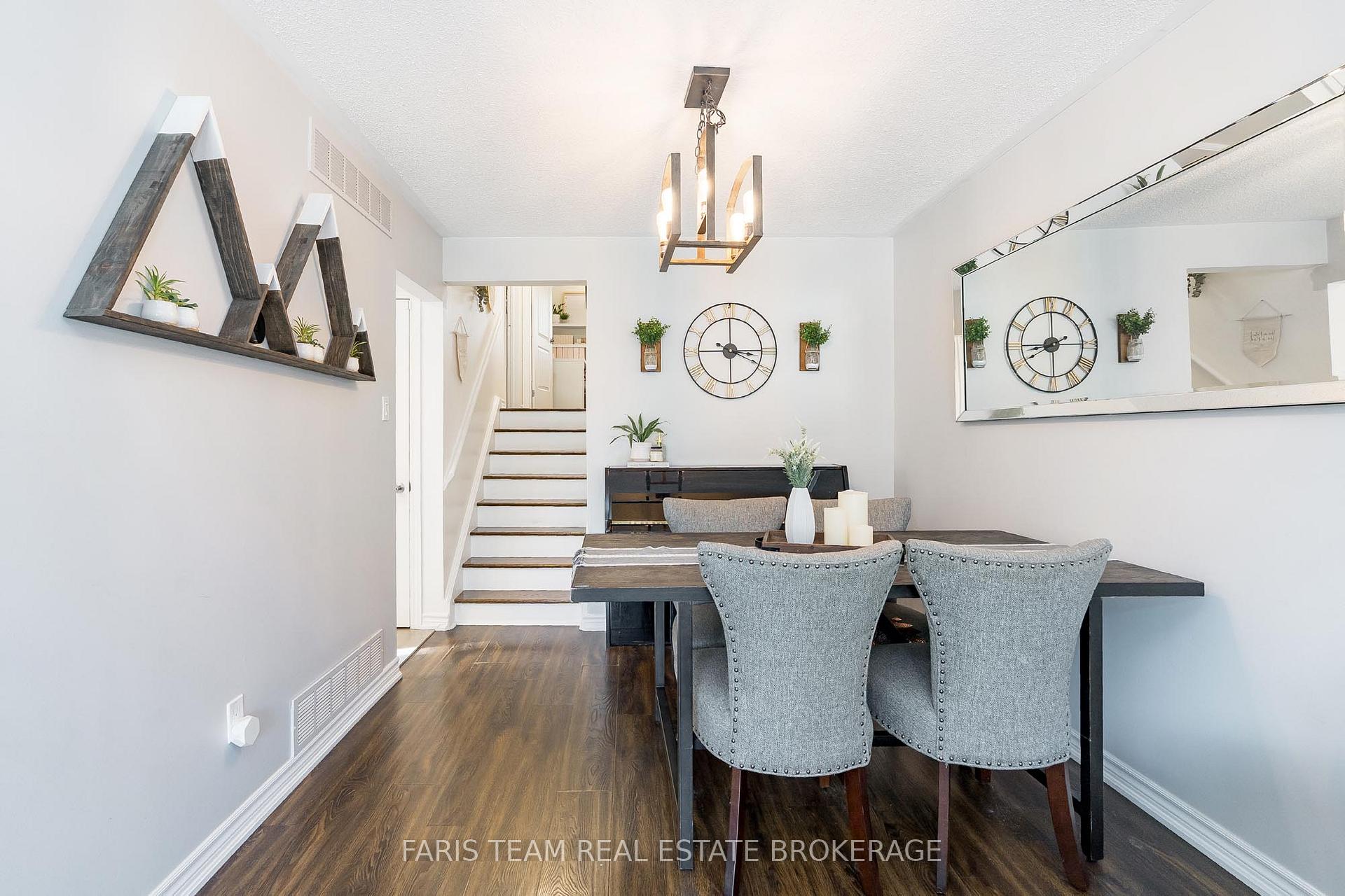 Photo 14 of 32 Burbank Place, Barrie, Wellington — HOMEH