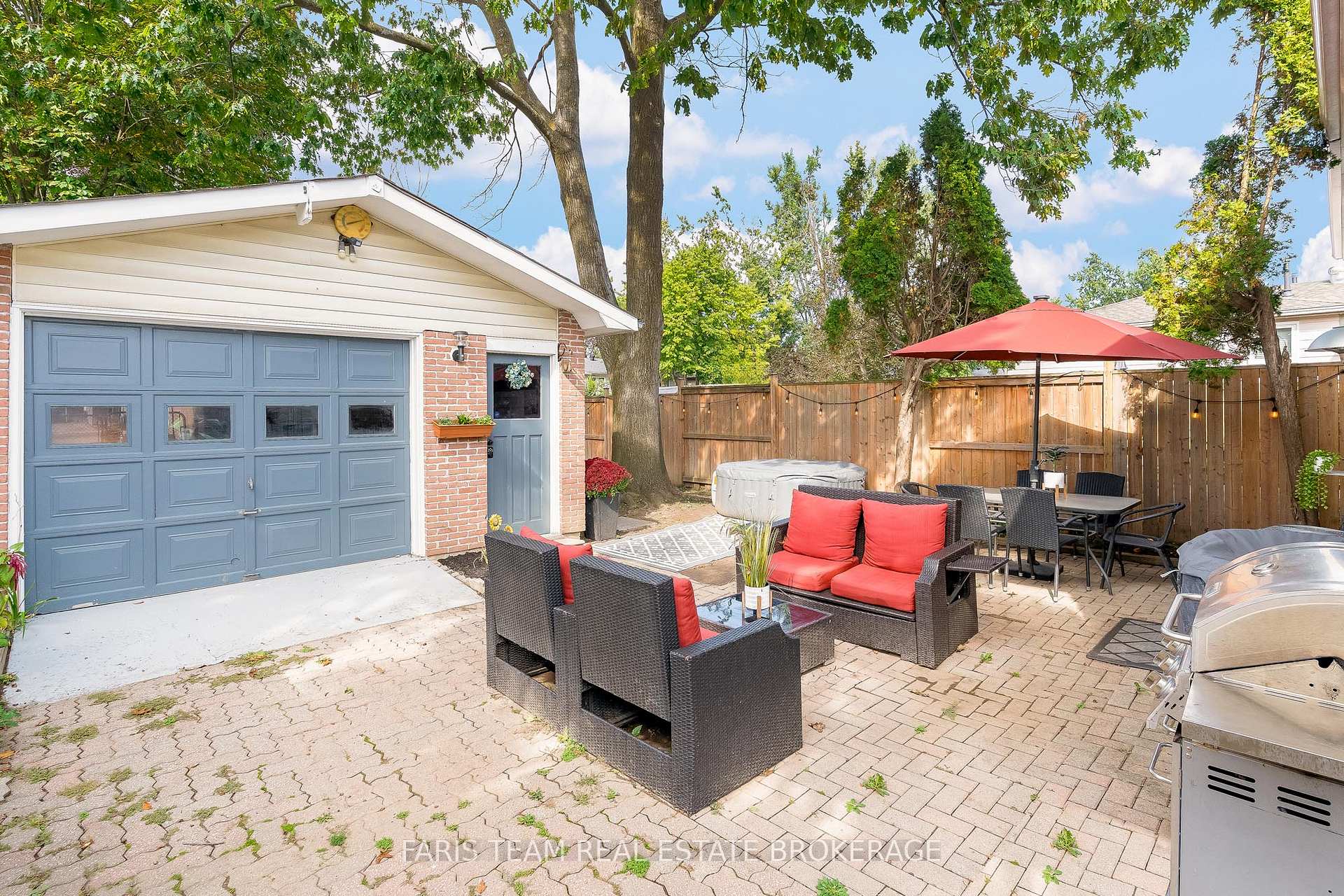 Photo 38 of 32 Burbank Place, Barrie, Wellington — HOMEH