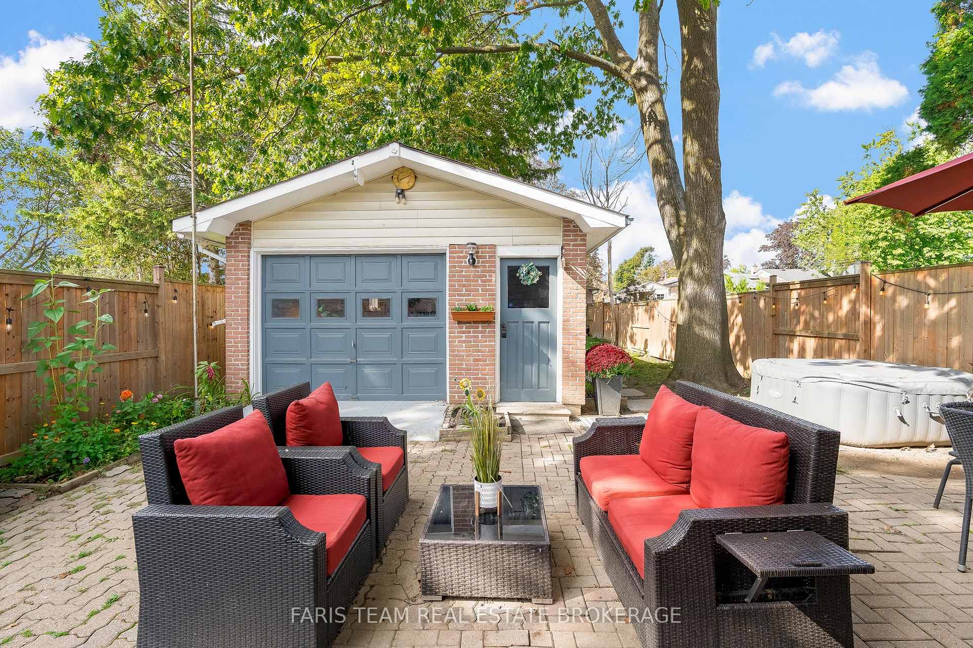 Photo 36 of 32 Burbank Place, Barrie, Wellington — HOMEH
