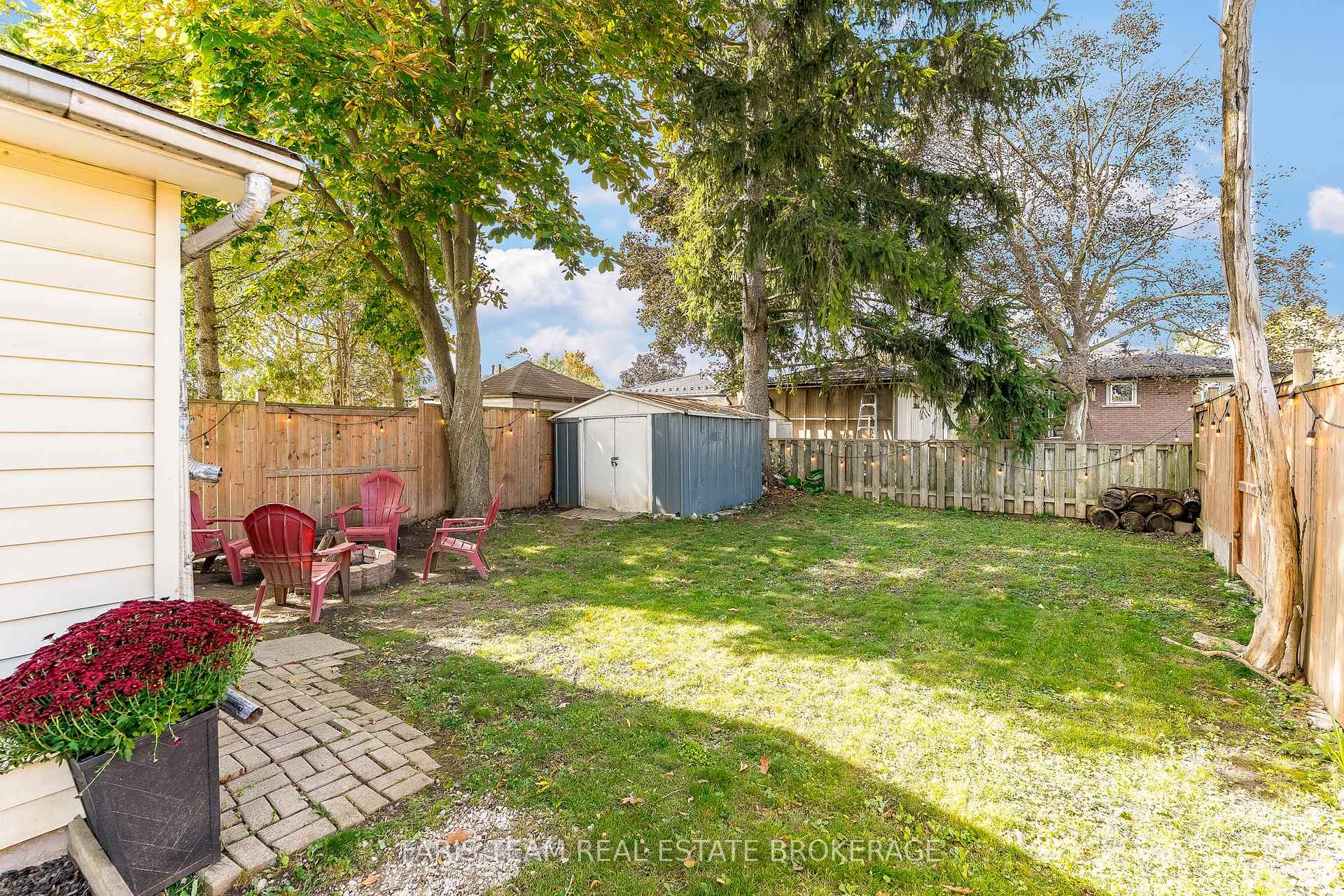 Photo 40 of 32 Burbank Place, Barrie, Wellington — HOMEH