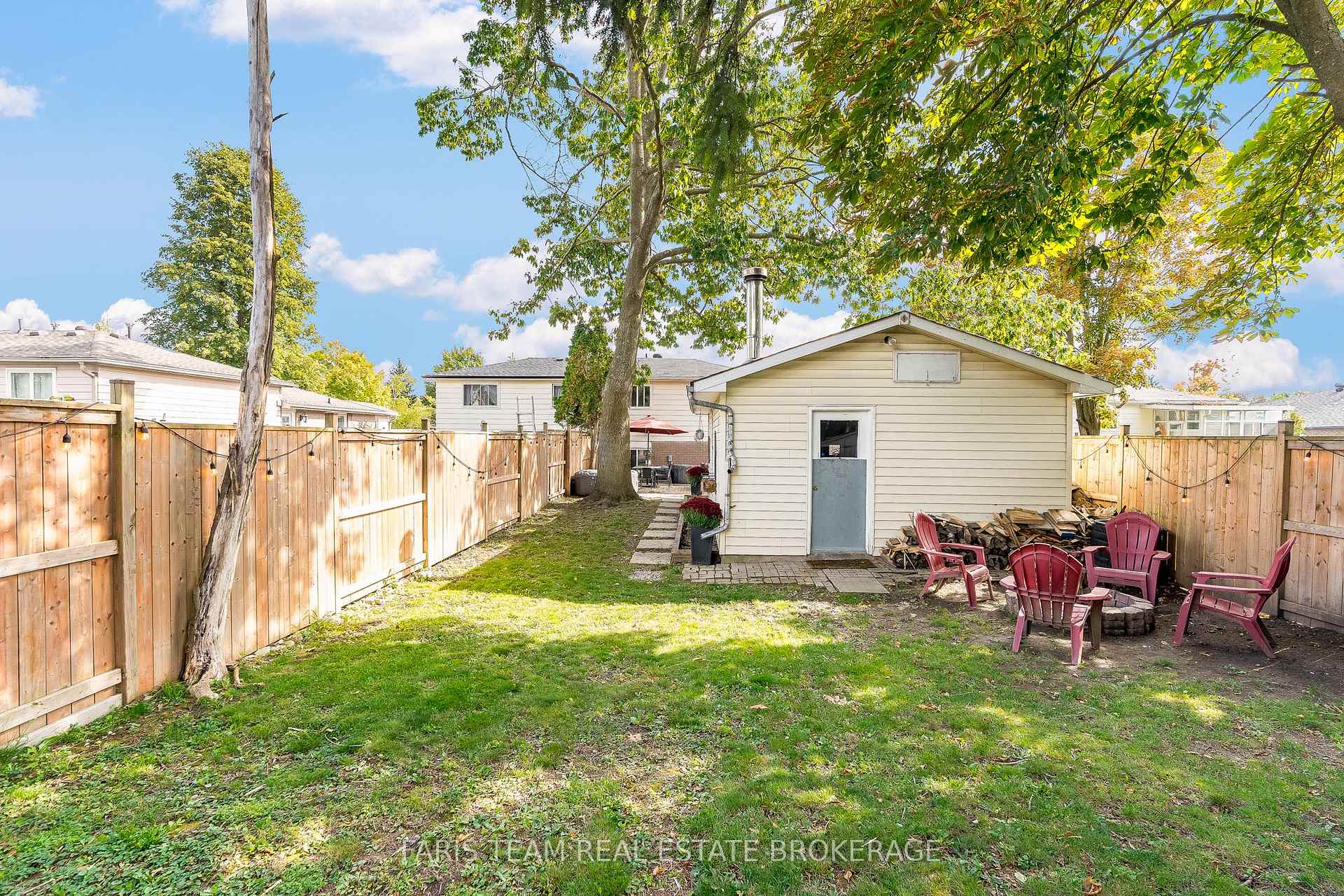 Photo 42 of 32 Burbank Place, Barrie, Wellington — HOMEH