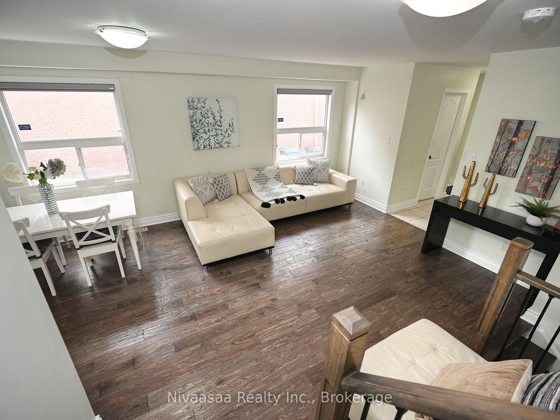 Photo 6 of 38 Amethyst Circle, Brampton, Bram East — HOMEH