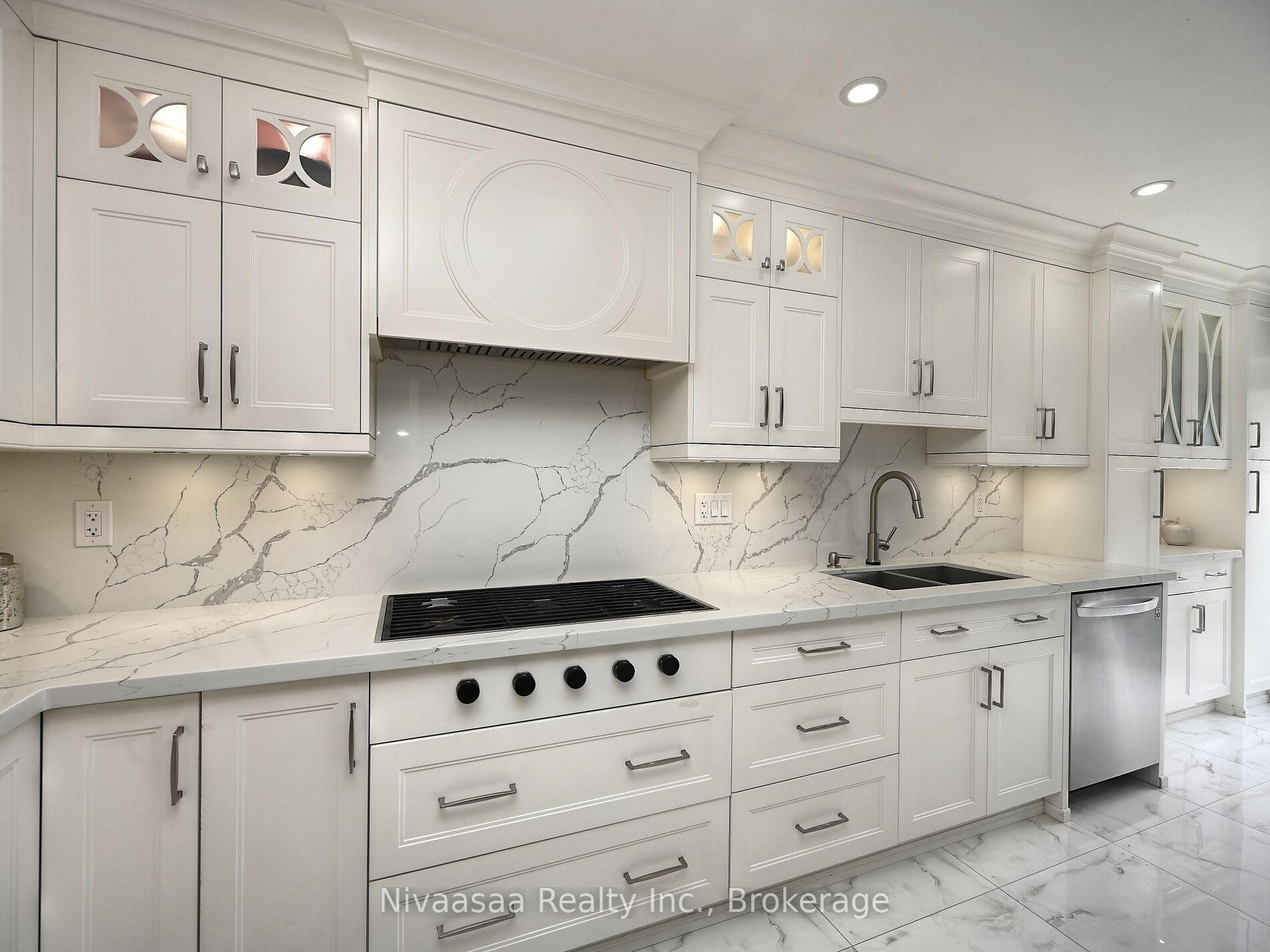 Photo 9 of 38 Amethyst Circle, Brampton, Bram East — HOMEH