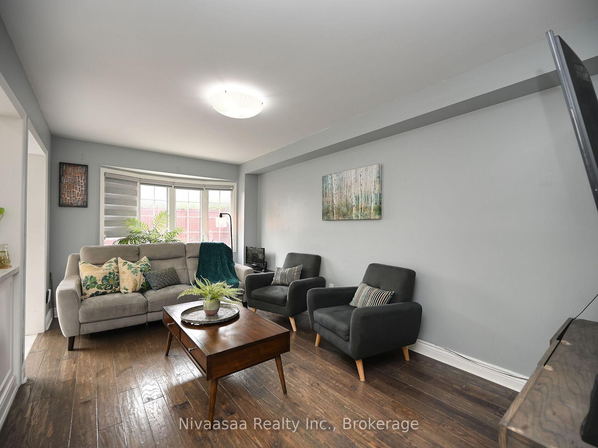 Photo 14 of 38 Amethyst Circle, Brampton, Bram East — HOMEH