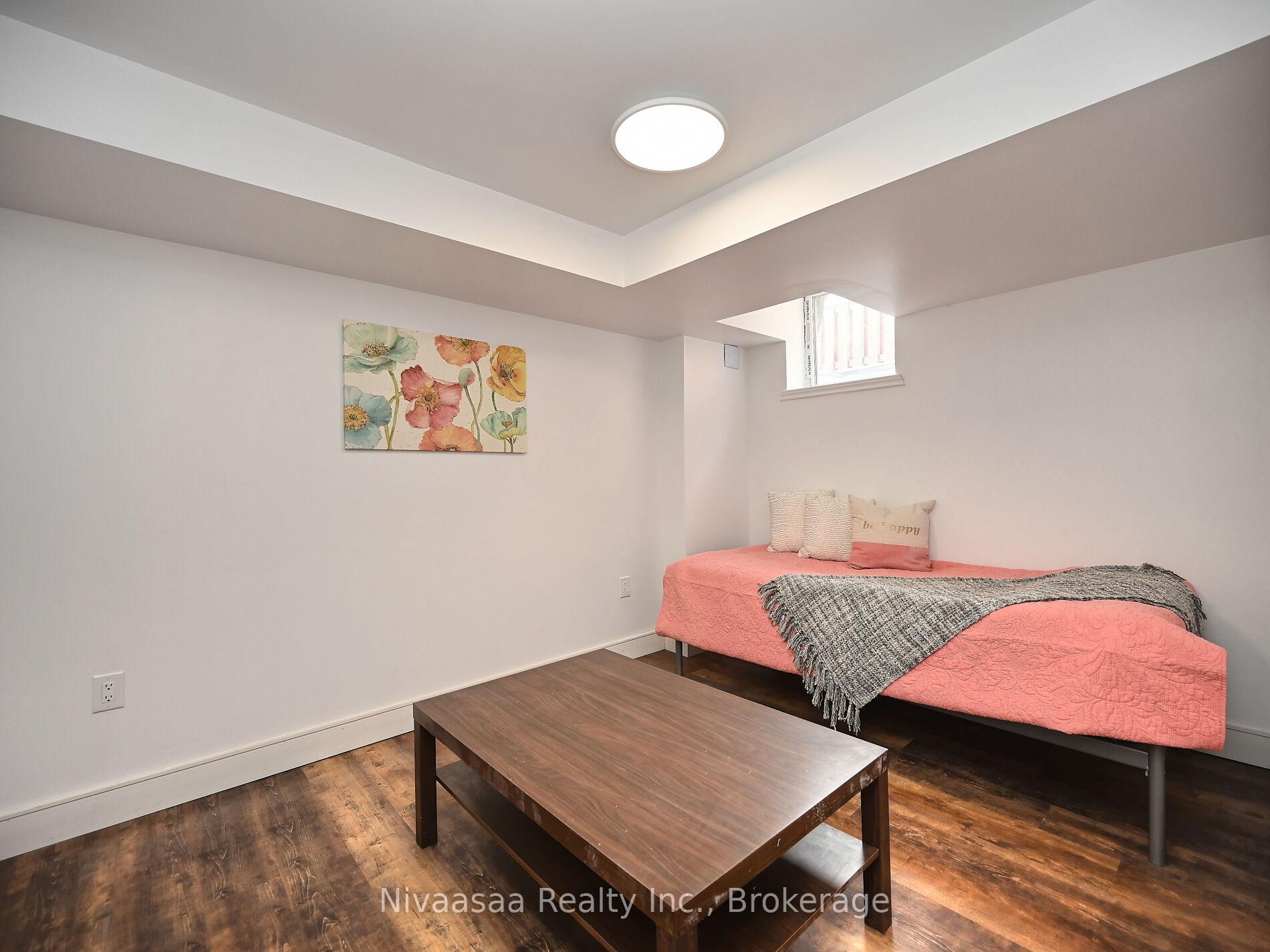 Photo 32 of 38 Amethyst Circle, Brampton, Bram East — HOMEH