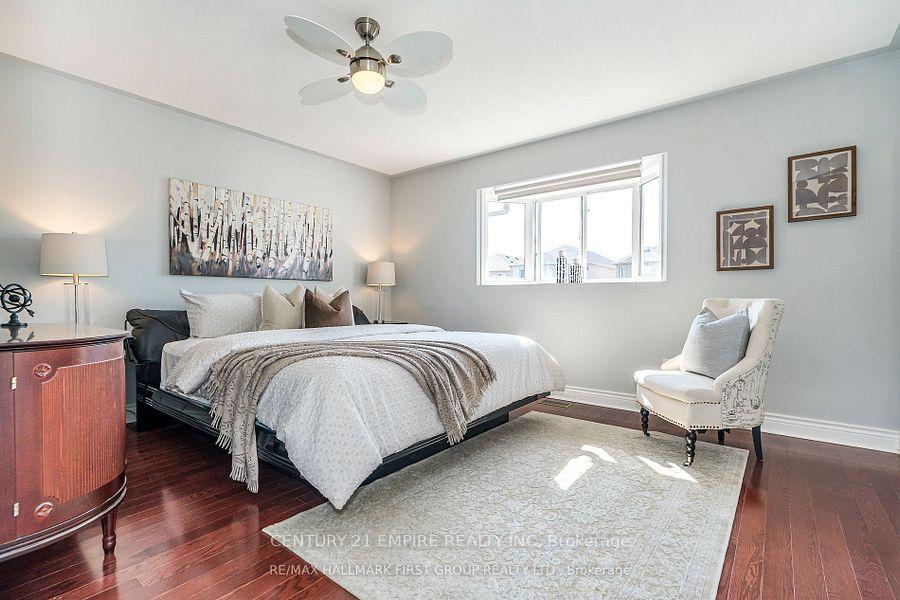 Photo 10 of 17 Perfitt Crescent, Ajax, Central — HOMEH