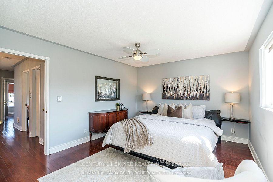 Photo 11 of 17 Perfitt Crescent, Ajax, Central — HOMEH