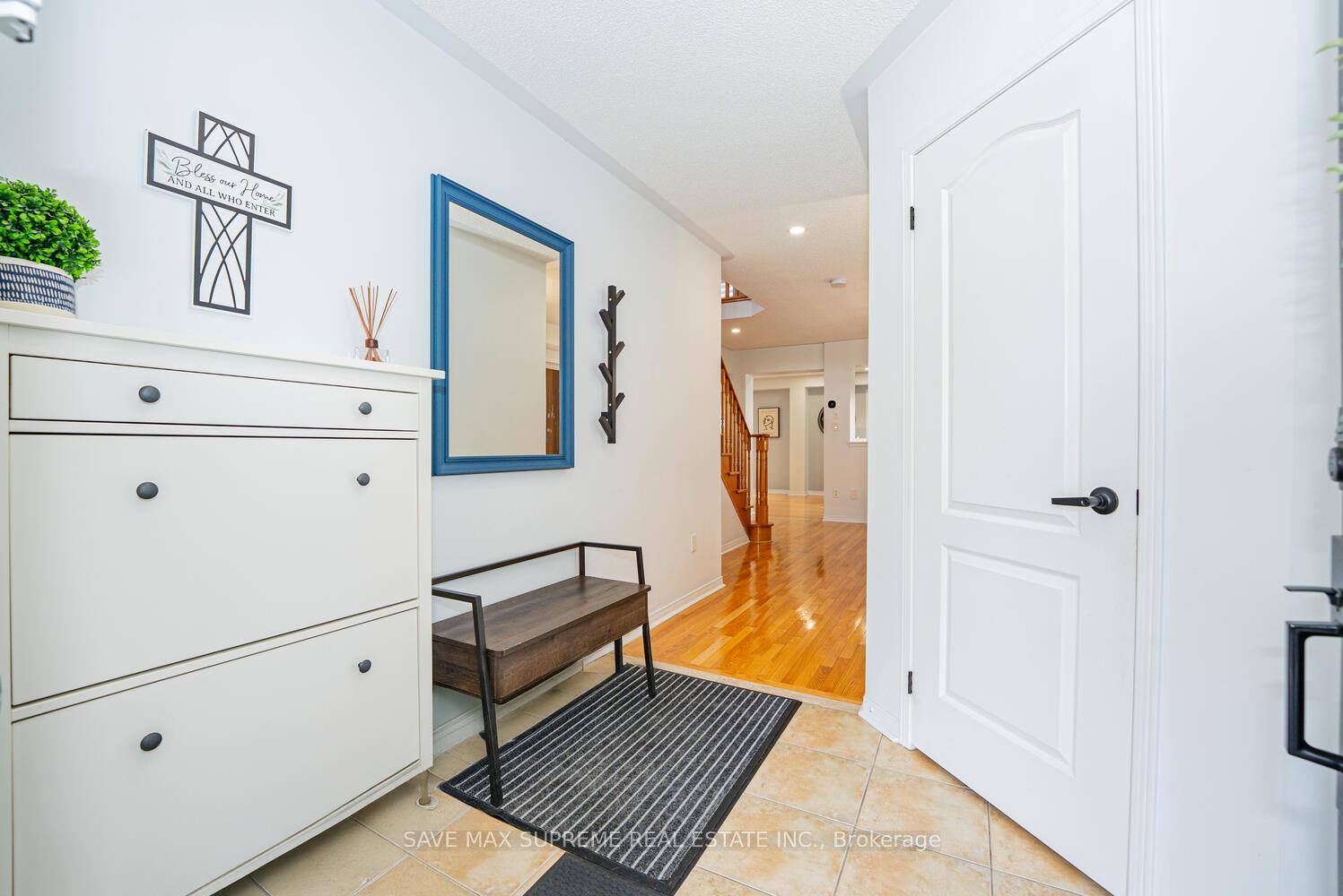 Photo 10 of 24 Silver Egret Road, Brampton, Fletcher's Meadow — HOMEH