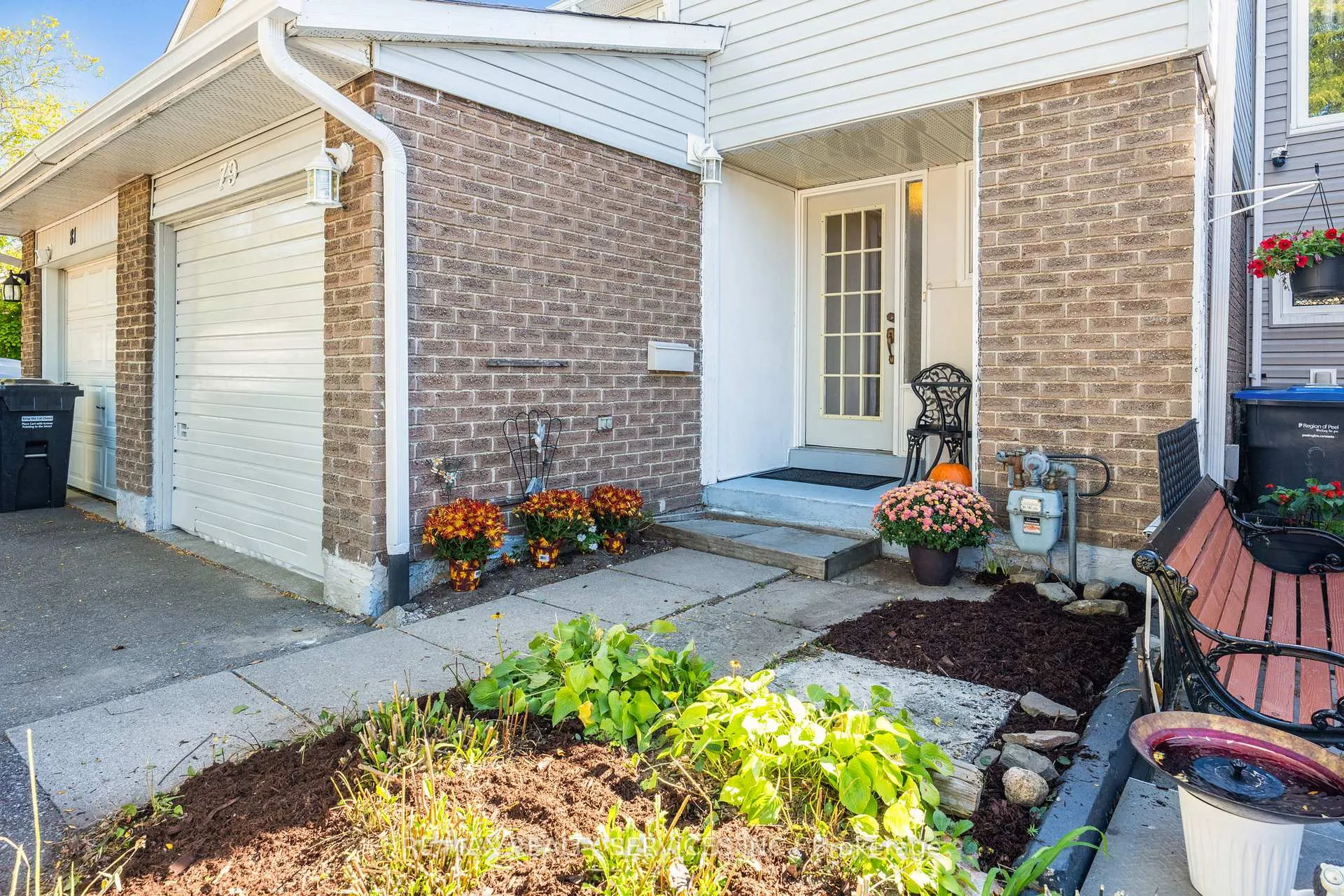 Photo 4 of 79 Royal Salisbury Way, Brampton, Madoc — HOMEH