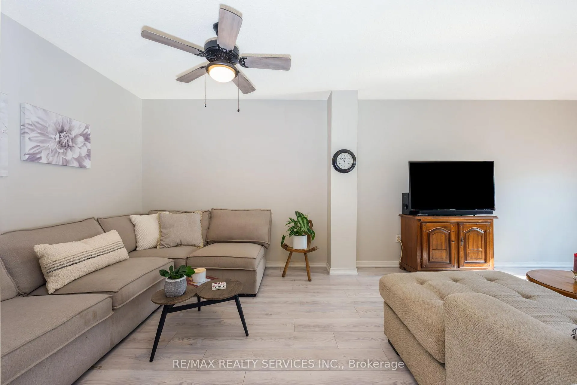 Photo 14 of 79 Royal Salisbury Way, Brampton, Madoc — HOMEH